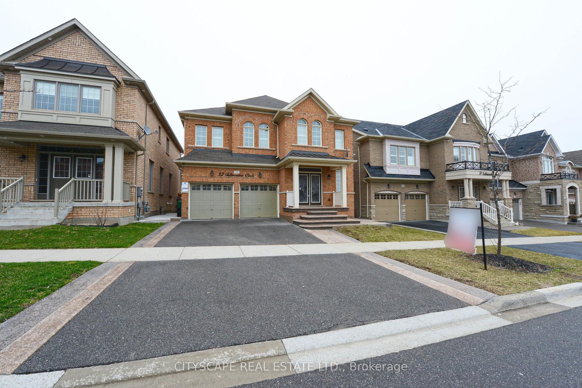 Photo 1 of 32 Fallmeadow Circle, Brampton, Credit Valley — HOMEH