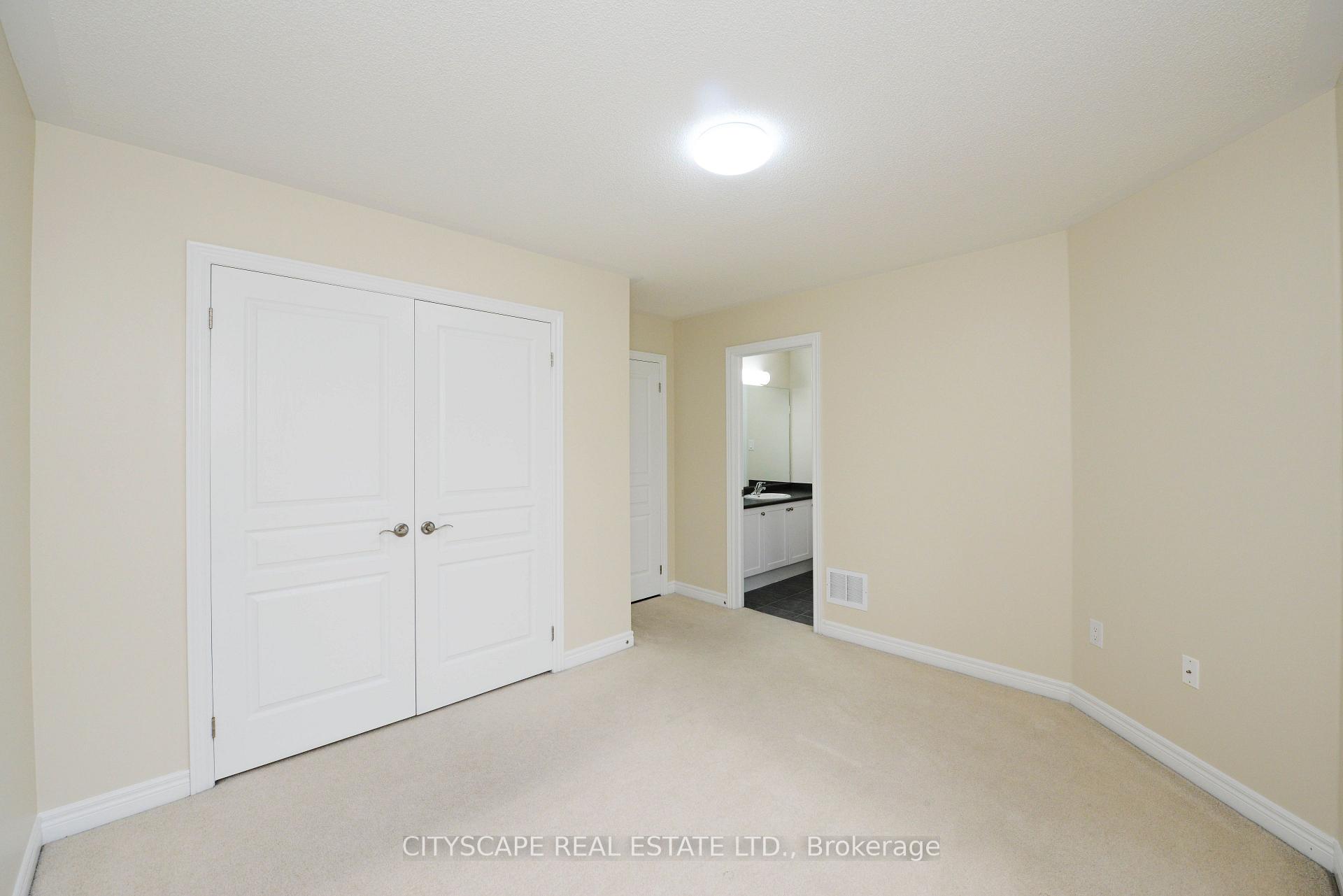 Photo 18 of 32 Fallmeadow Circle, Brampton, Credit Valley — HOMEH