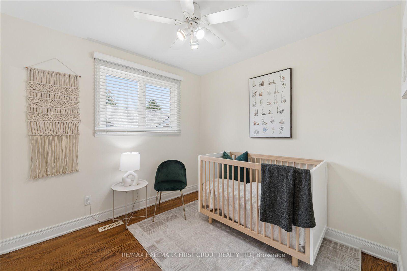 Photo 16 of 970 Timmins Gardens, Pickering, West Shore — HOMEH