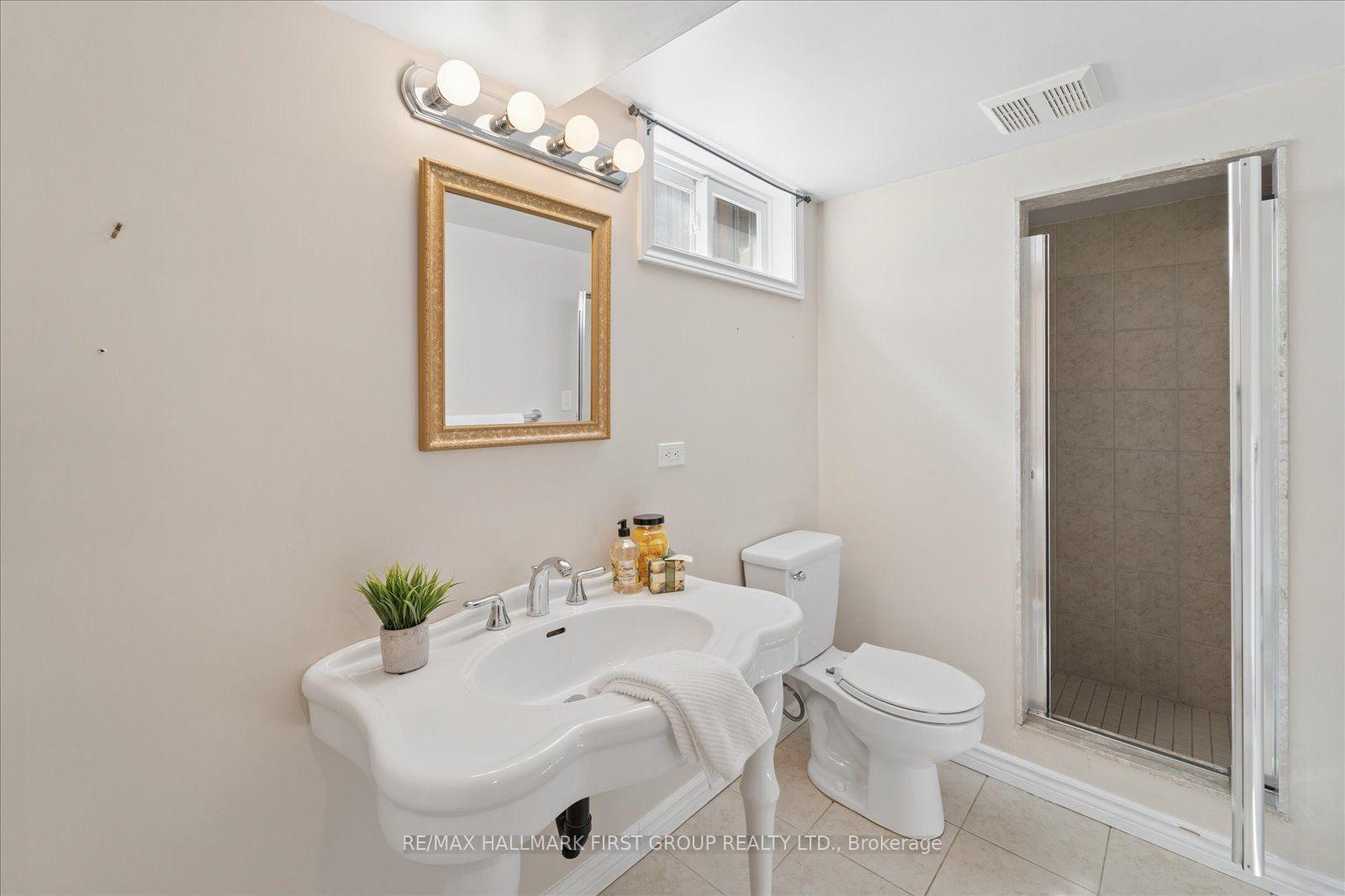 Photo 22 of 970 Timmins Gardens, Pickering, West Shore — HOMEH