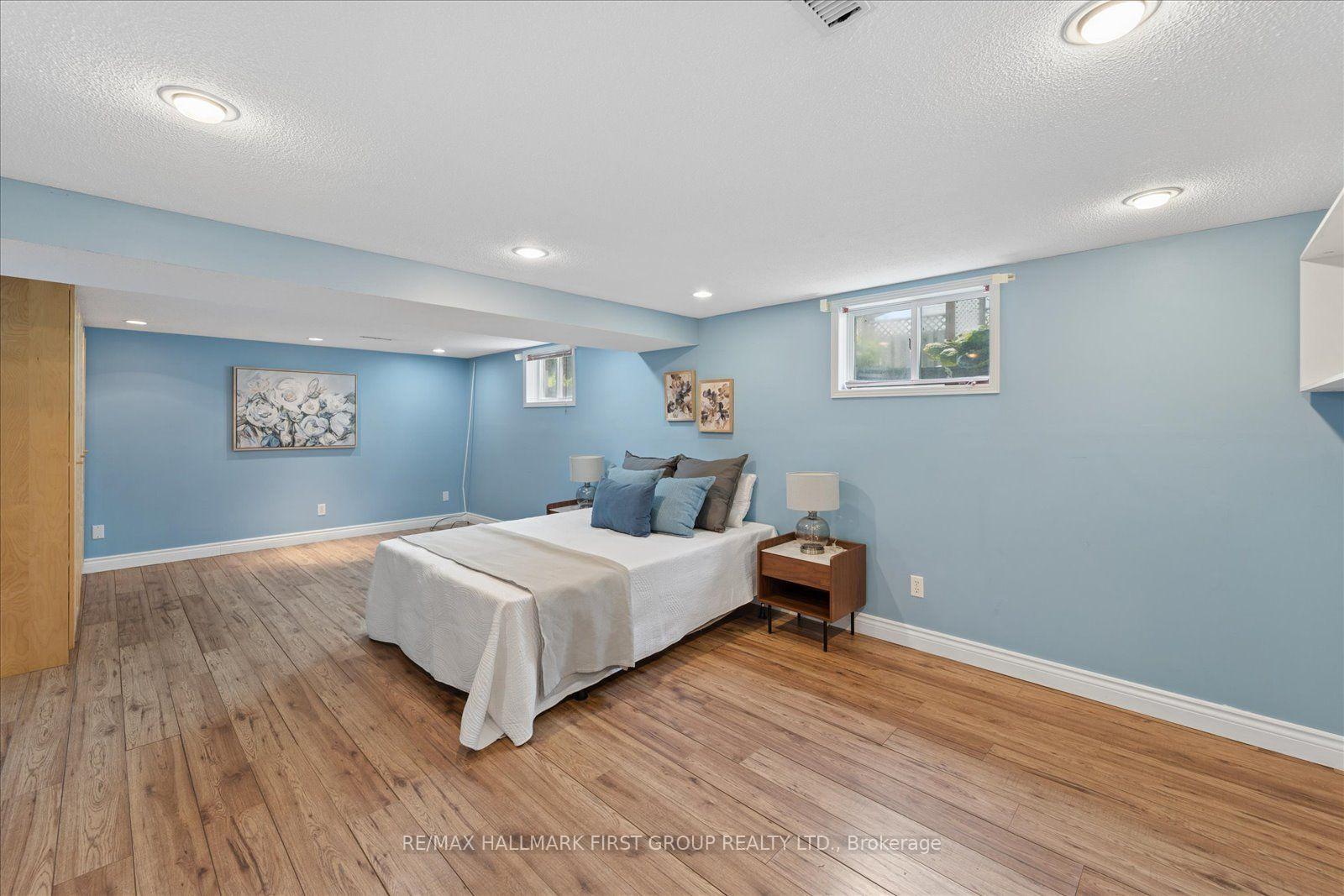 Photo 23 of 970 Timmins Gardens, Pickering, West Shore — HOMEH