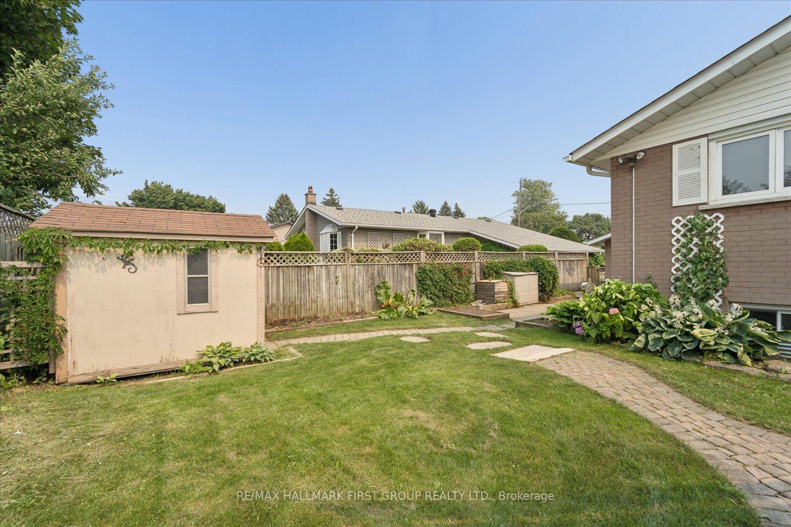 Photo 28 of 970 Timmins Gardens, Pickering, West Shore — HOMEH