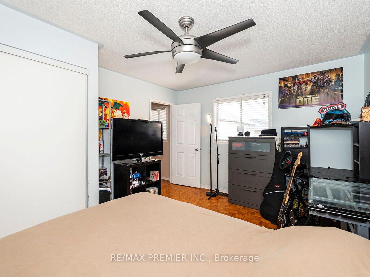 Photo 26 of 32 Stonebriar Drive, Vaughan, Maple — HOMEH