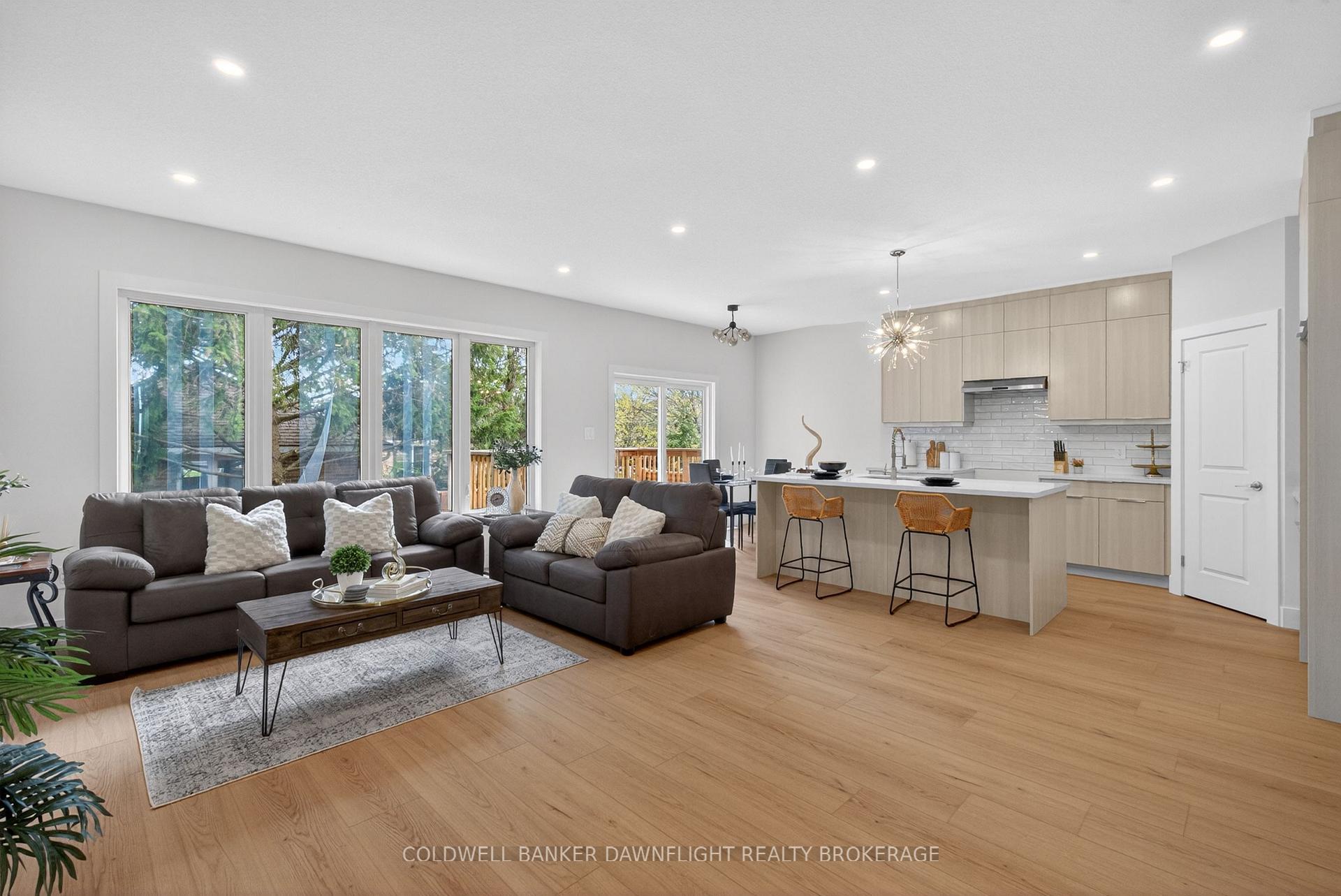 Photo 3 of 54 Moonlight Court, Central Huron, Clinton — HOMEH