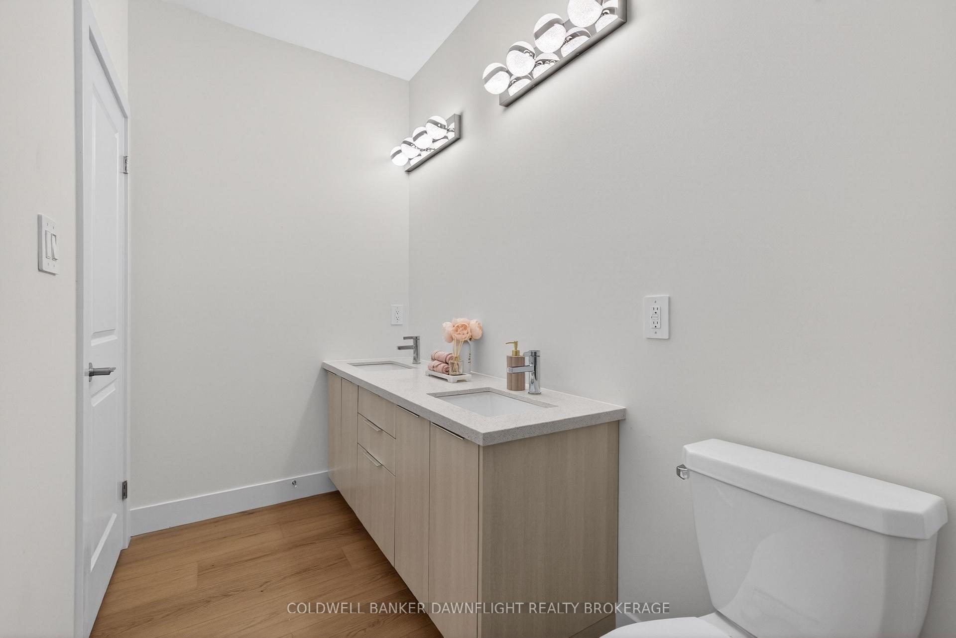 Photo 13 of 54 Moonlight Court, Central Huron, Clinton — HOMEH