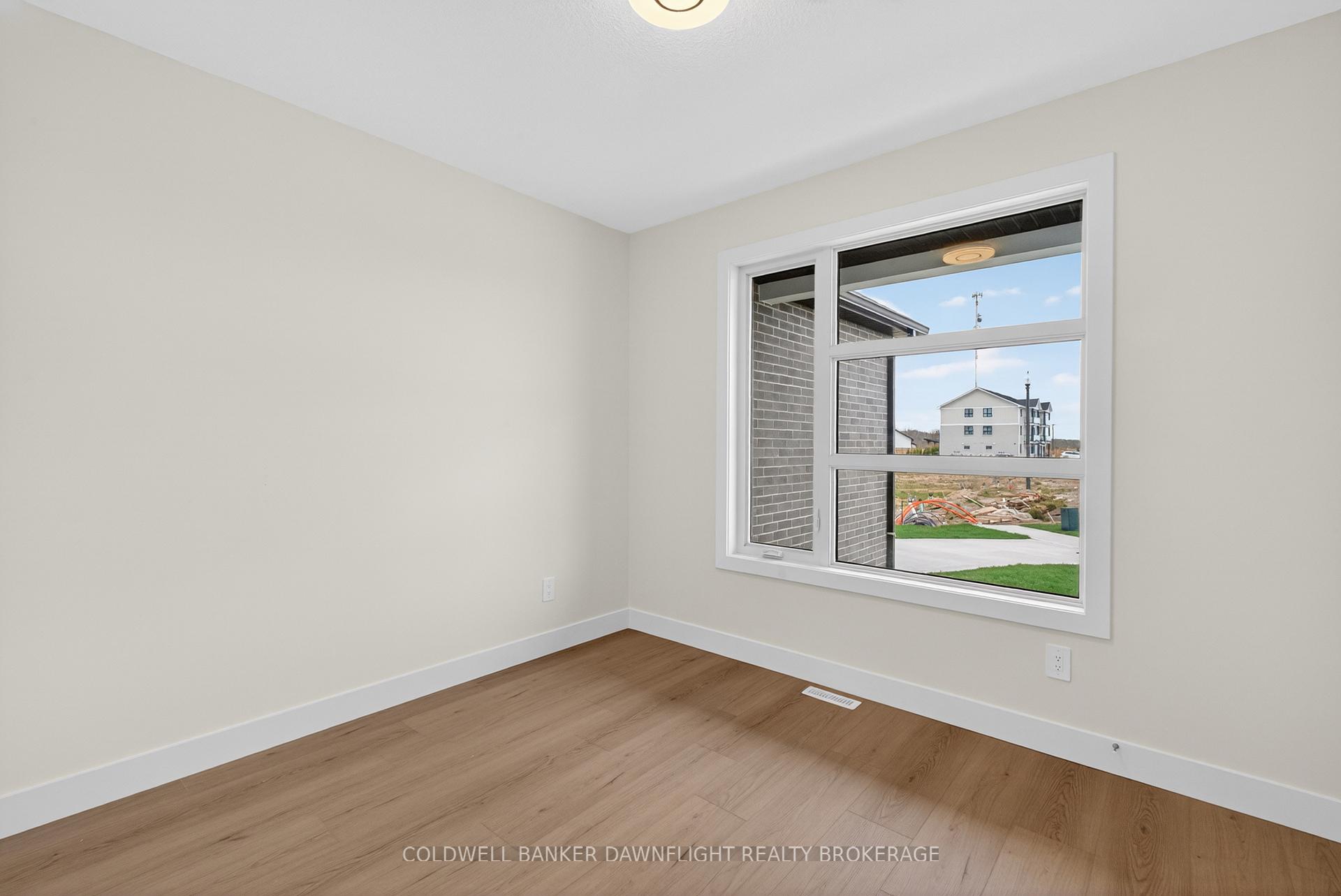 Photo 20 of 54 Moonlight Court, Central Huron, Clinton — HOMEH