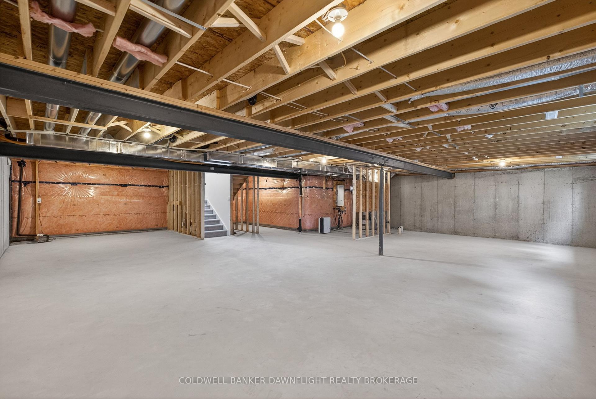 Photo 23 of 54 Moonlight Court, Central Huron, Clinton — HOMEH