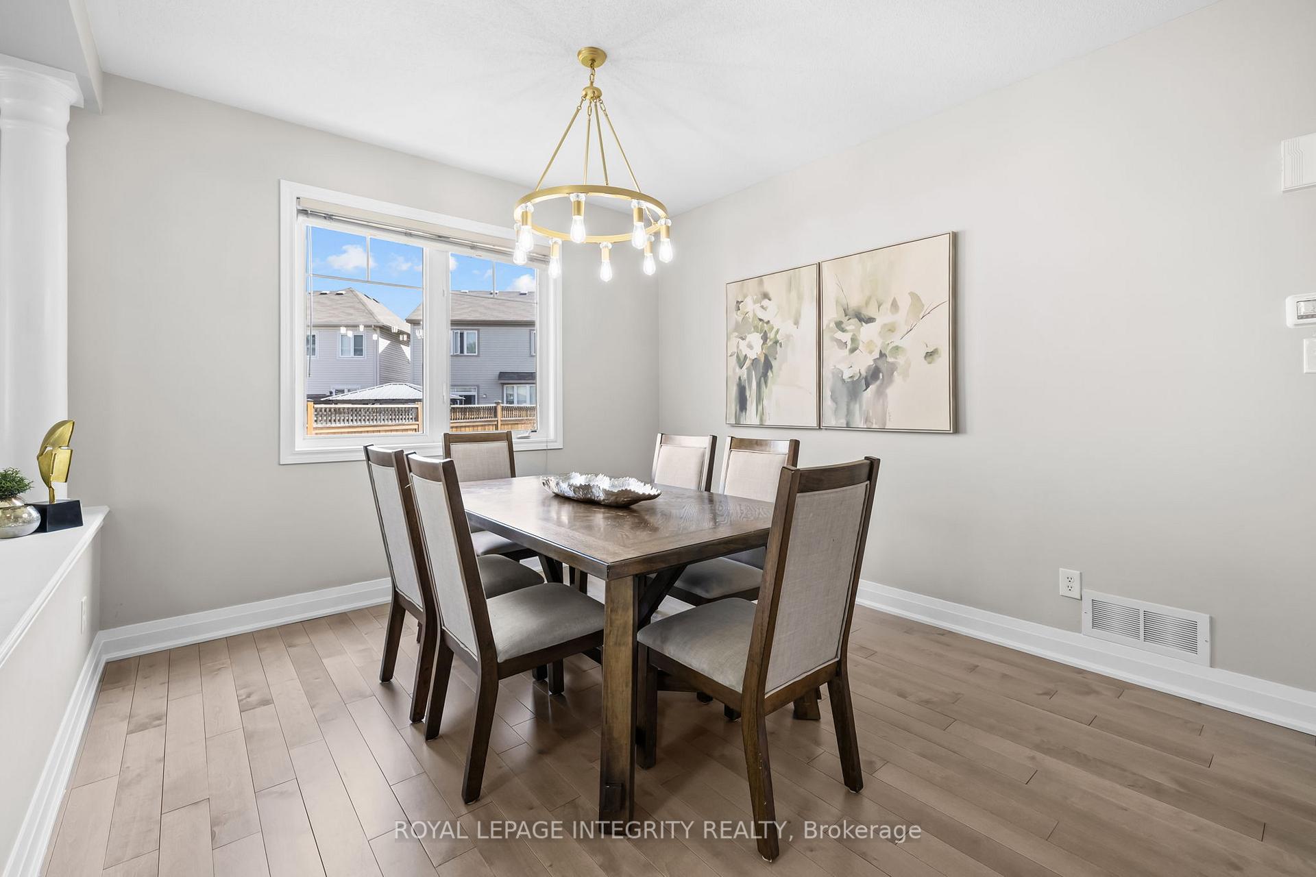 Photo 8 of 2514 Stone Cove Crescent, Ottawa, Barrhaven - Half Moon Bay — HOMEH