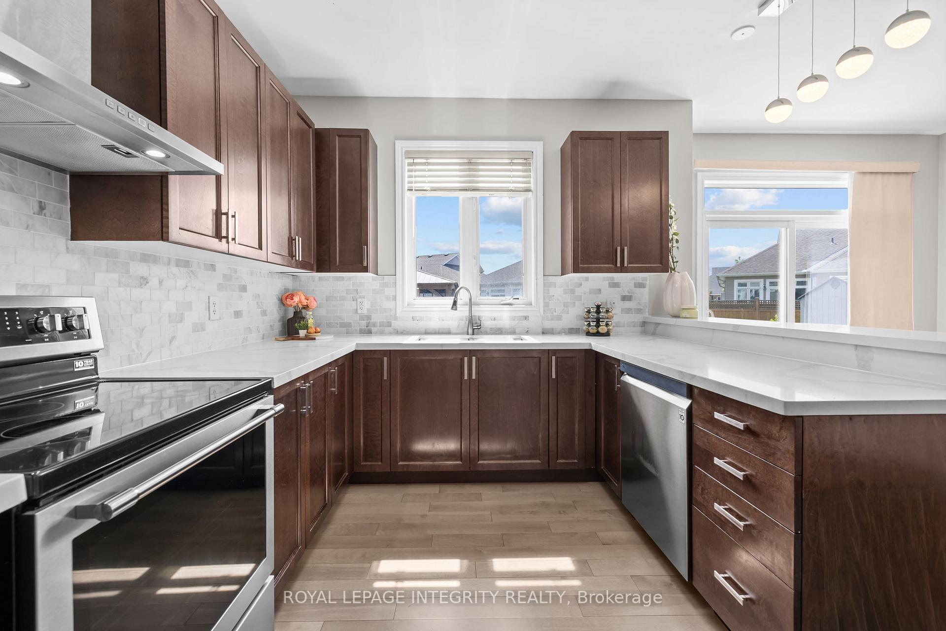 Photo 14 of 2514 Stone Cove Crescent, Ottawa, Barrhaven - Half Moon Bay — HOMEH