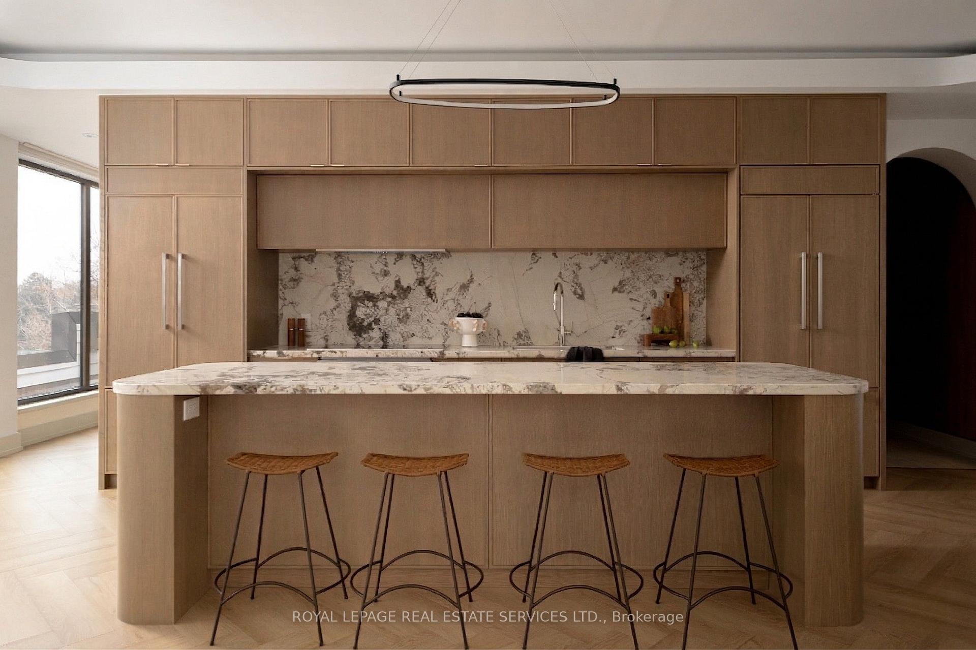 Photo 1 of Unit Fourth Level, 32 Rowanwood Avenue, Toronto, Rosedale-Moore Park — HOMEH