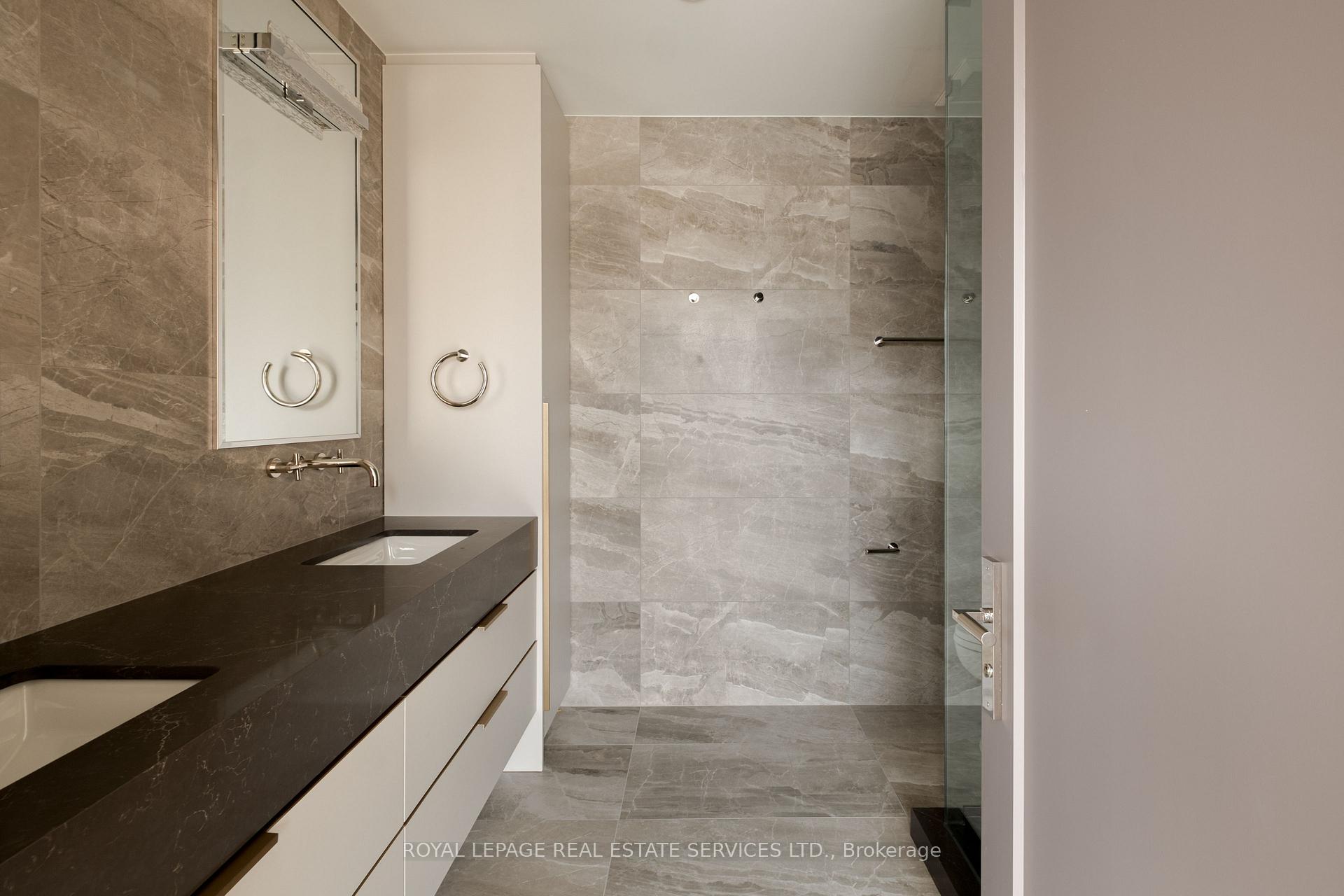 Photo 22 of Unit Fourth Level, 32 Rowanwood Avenue, Toronto, Rosedale-Moore Park — HOMEH