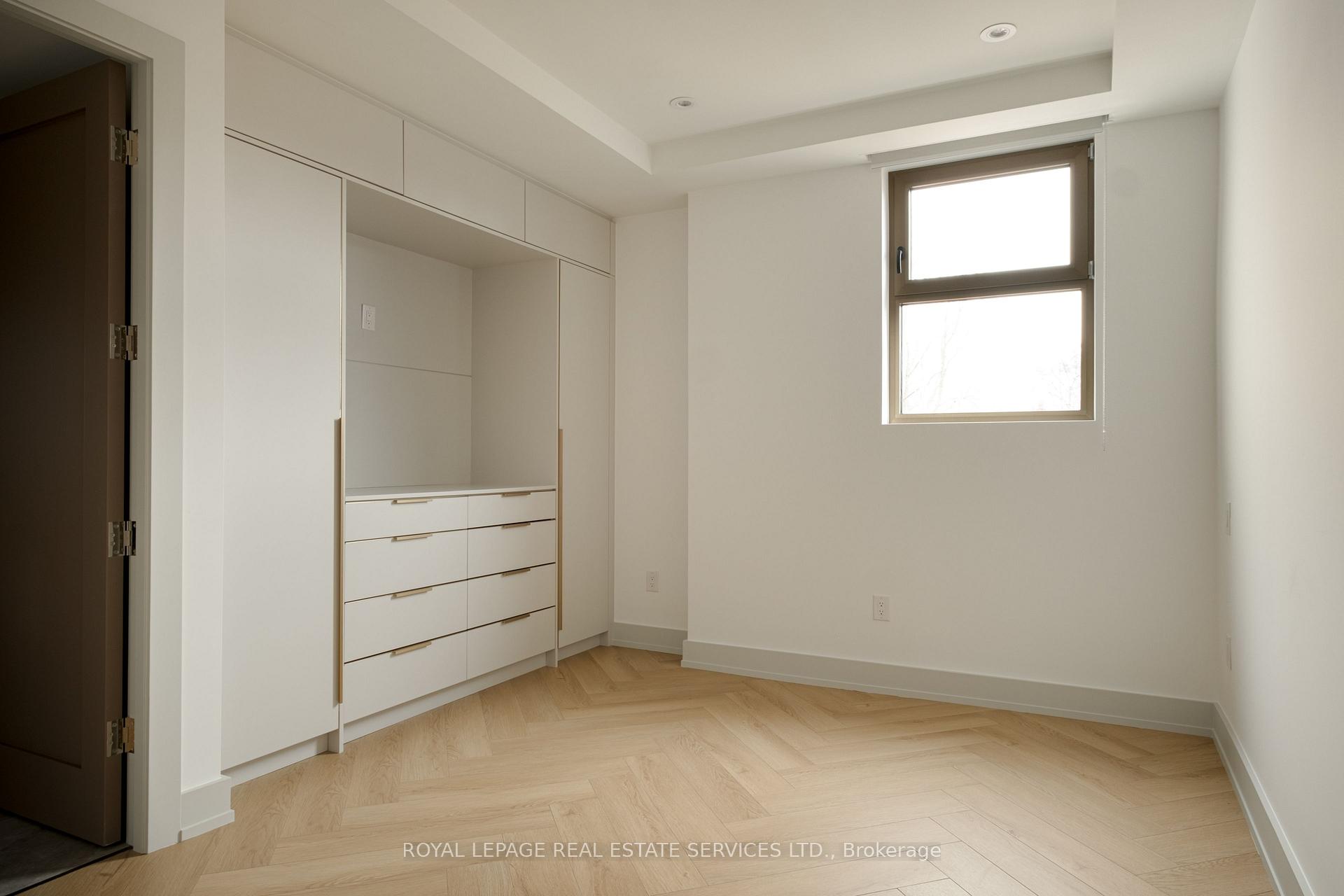 Photo 28 of Unit Fourth Level, 32 Rowanwood Avenue, Toronto, Rosedale-Moore Park — HOMEH