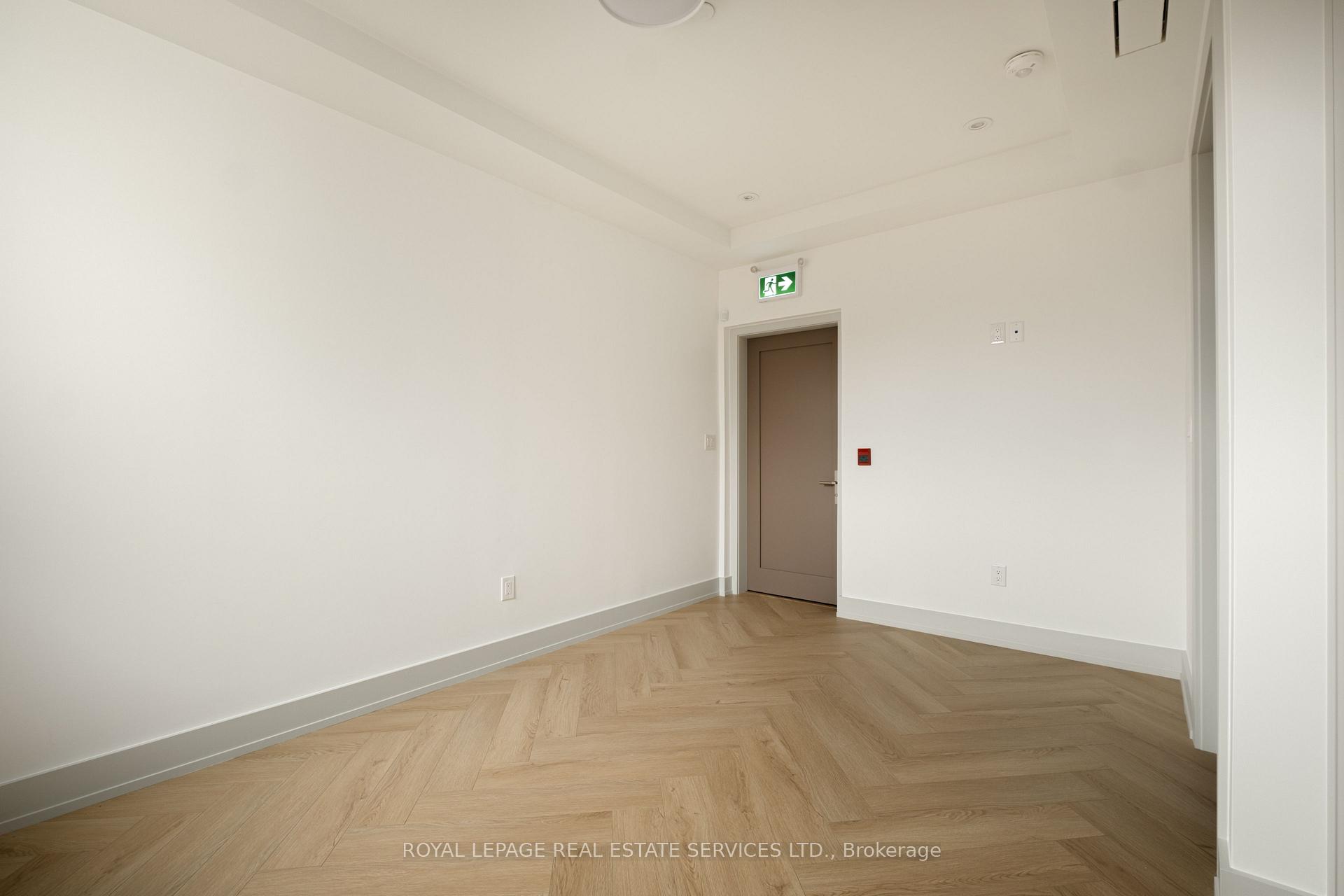 Photo 29 of Unit Fourth Level, 32 Rowanwood Avenue, Toronto, Rosedale-Moore Park — HOMEH