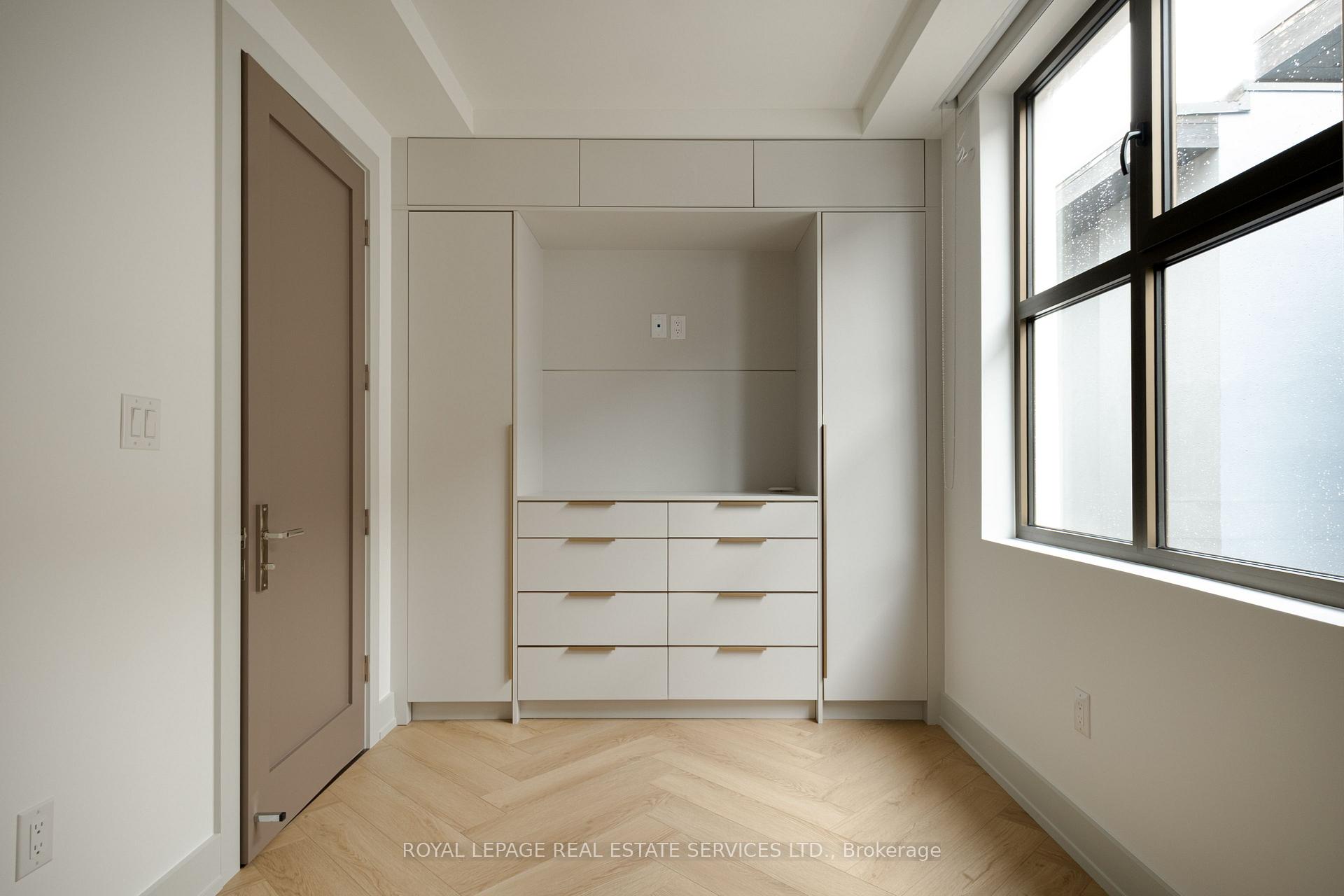 Photo 30 of Unit Fourth Level, 32 Rowanwood Avenue, Toronto, Rosedale-Moore Park — HOMEH