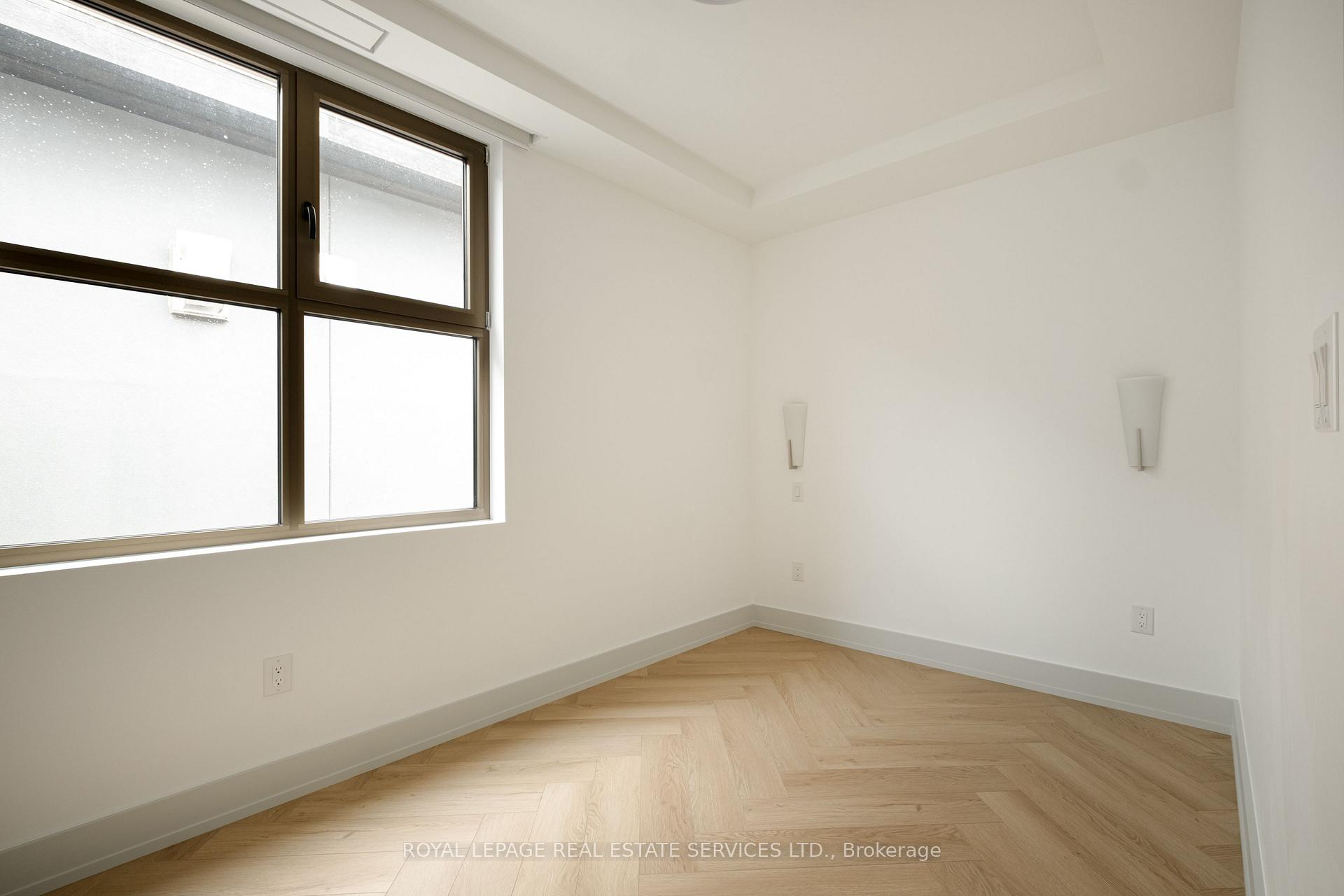 Photo 31 of Unit Fourth Level, 32 Rowanwood Avenue, Toronto, Rosedale-Moore Park — HOMEH
