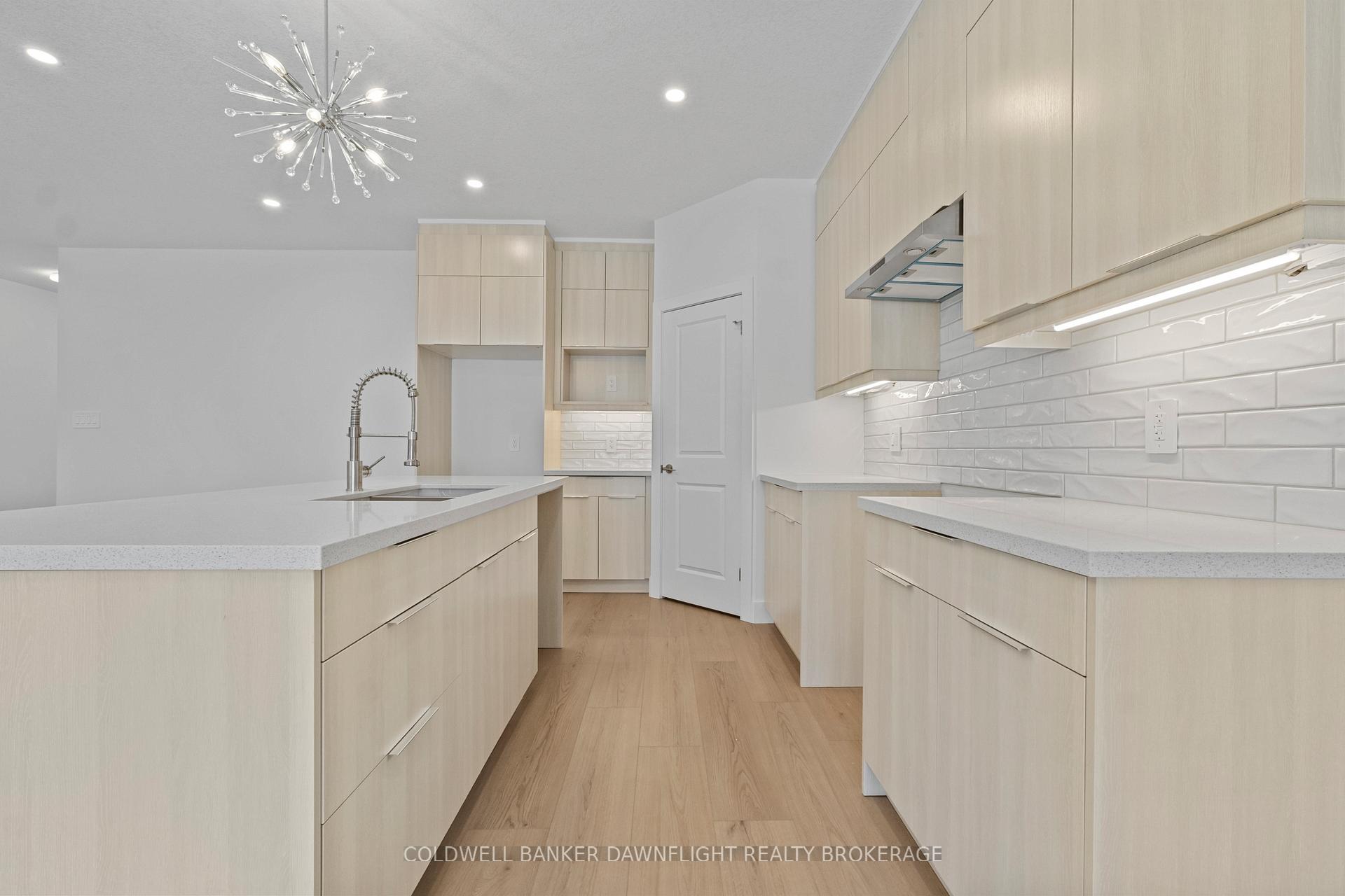 Photo 7 of 56 Moonlight Court, Central Huron, Clinton — HOMEH