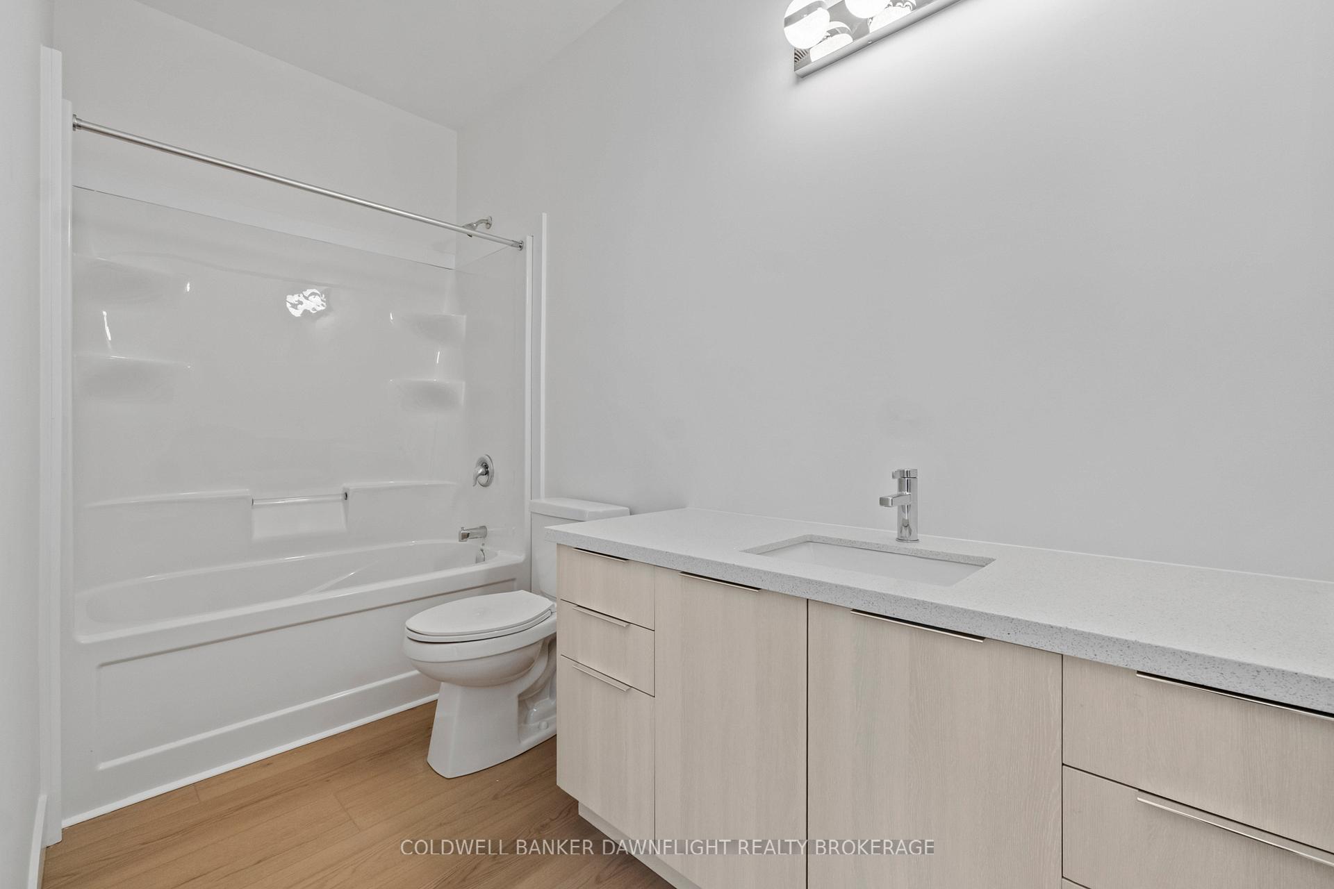 Photo 14 of 56 Moonlight Court, Central Huron, Clinton — HOMEH