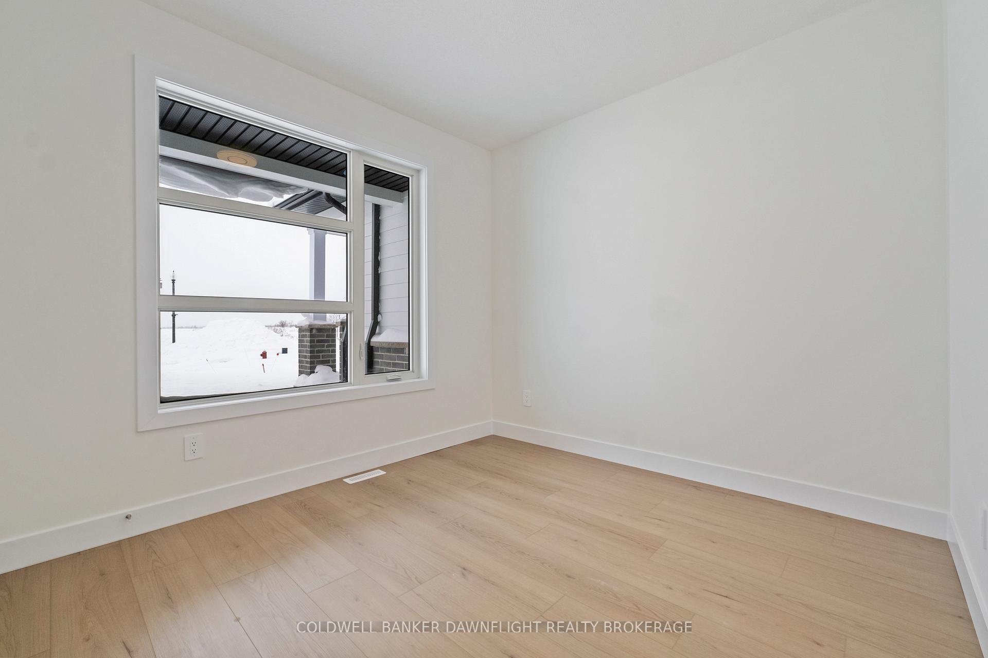 Photo 16 of 56 Moonlight Court, Central Huron, Clinton — HOMEH