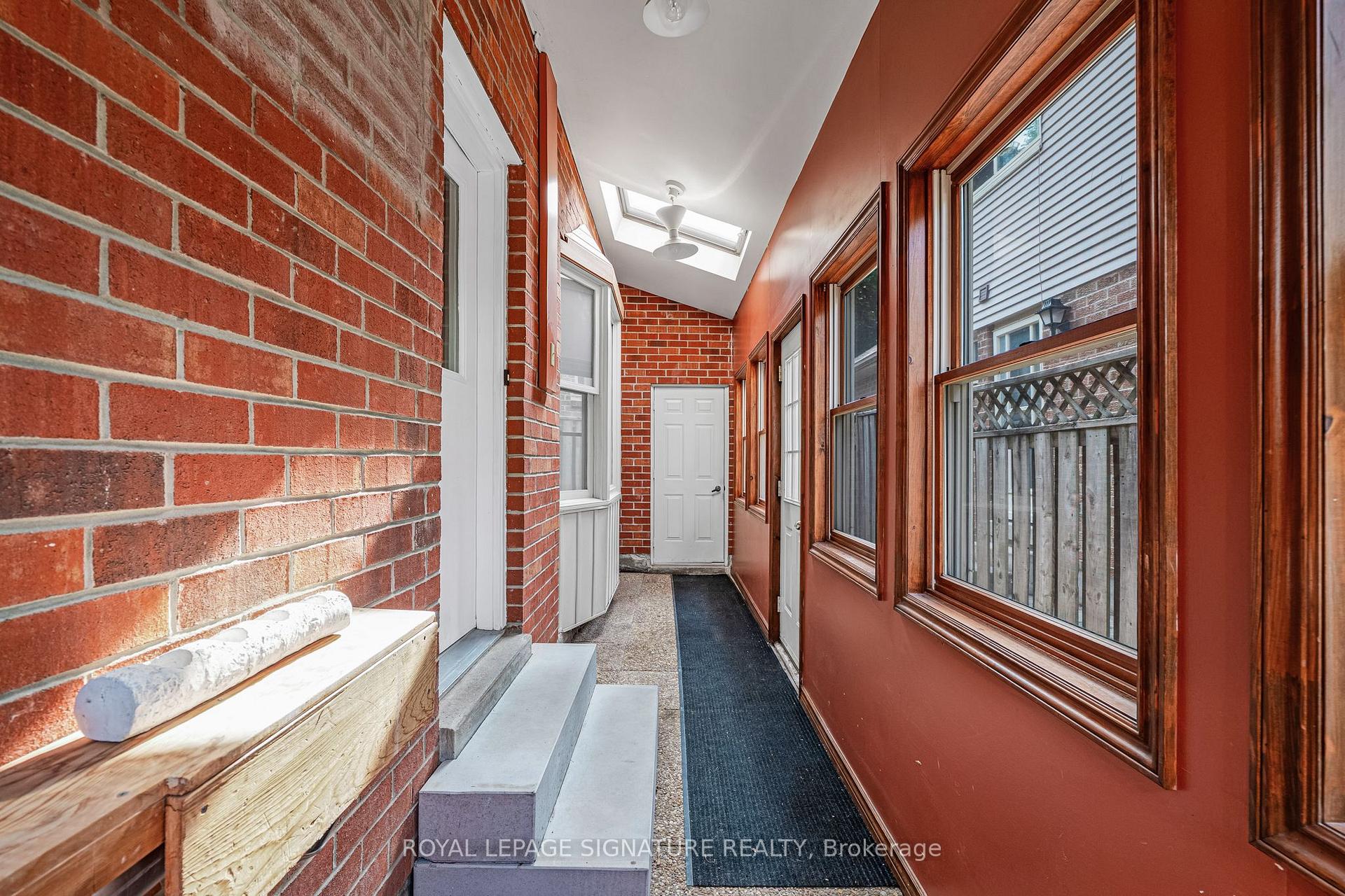 Photo 34 of 1236 Fieldstone Circle, Pickering, Liverpool — HOMEH