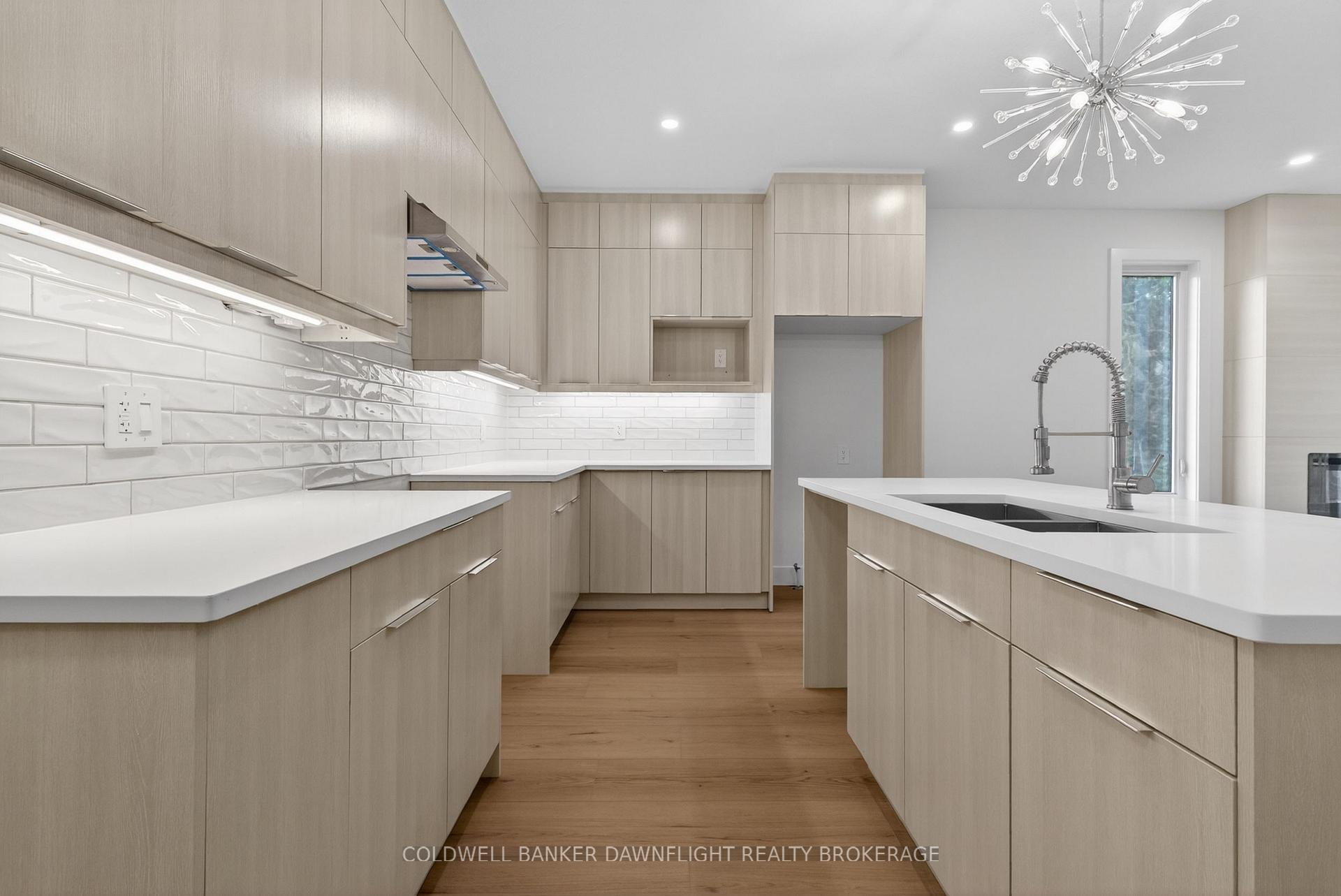 Photo 9 of 60 Moonlight Court, Central Huron, Clinton — HOMEH