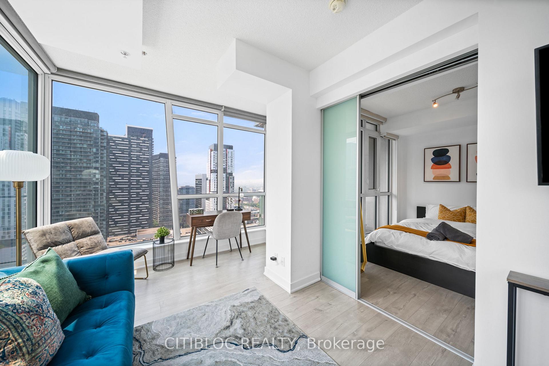 Photo 8 of Unit 2807, 30 Nelson Street, Toronto, Waterfront Communities — HOMEH