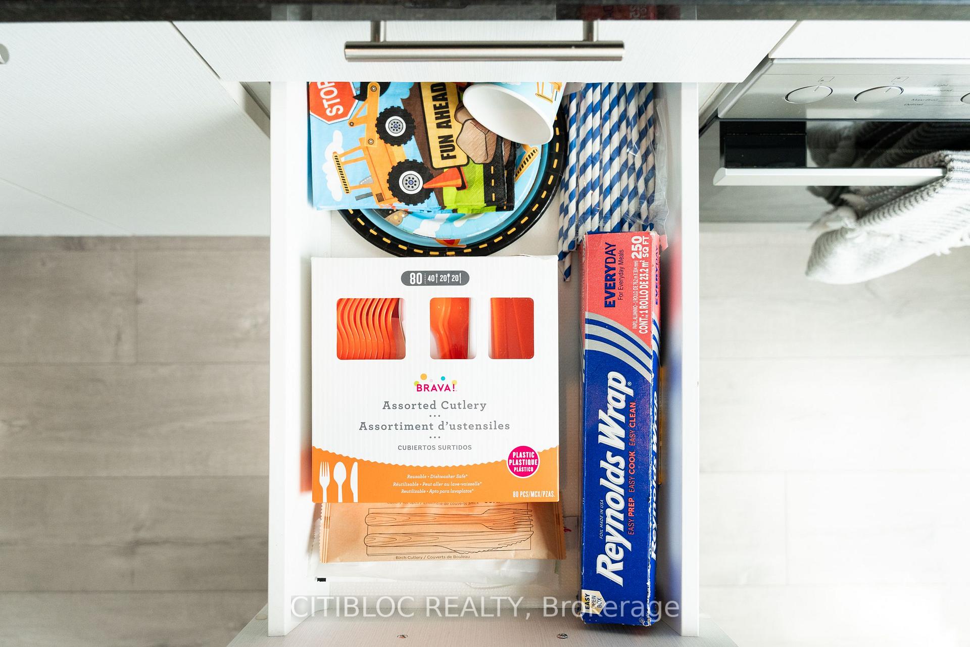 Photo 41 of Unit 2807, 30 Nelson Street, Toronto, Waterfront Communities — HOMEH