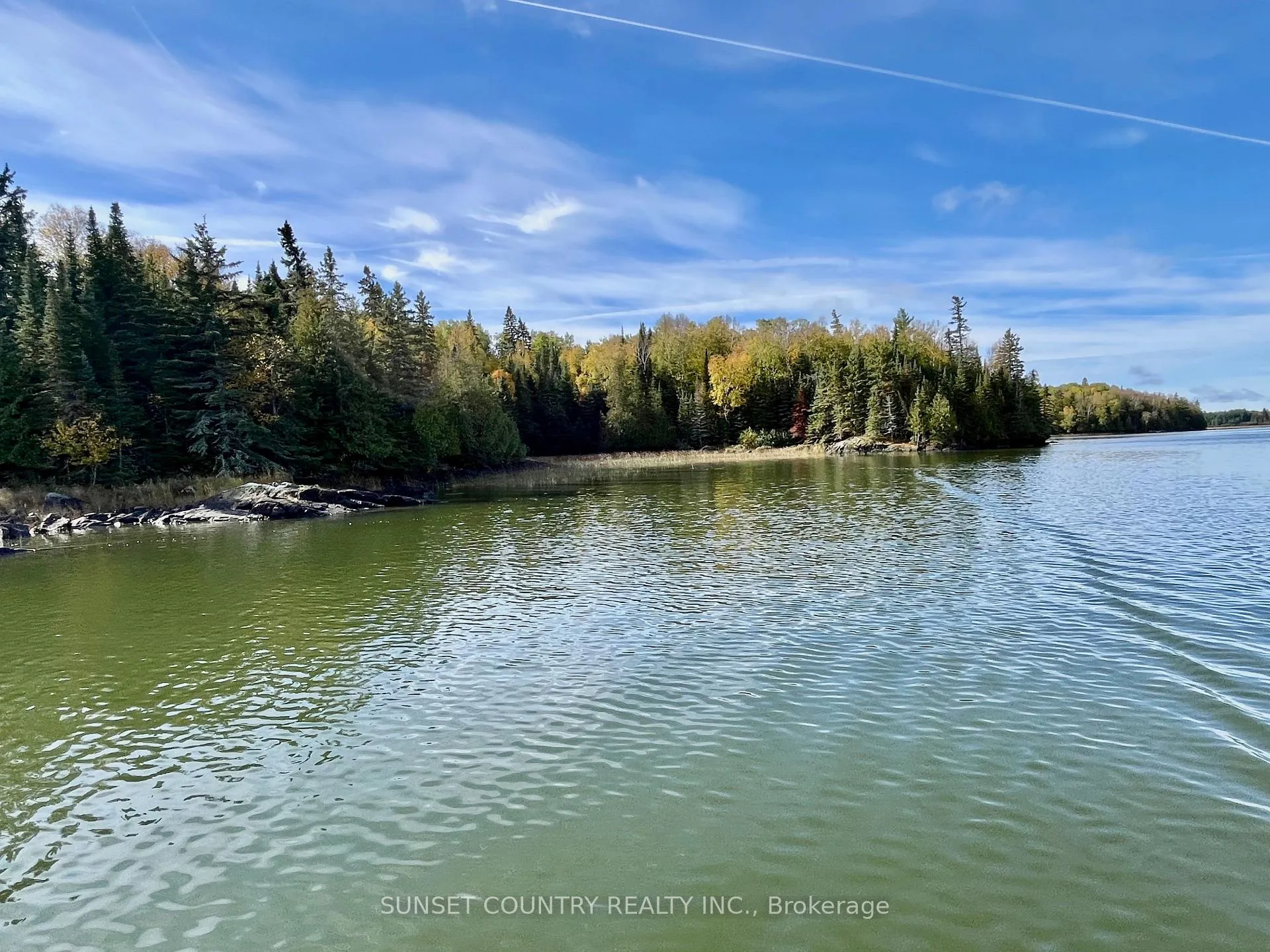 Photo 24 of Eagle Lake, Machin — HOMEH
