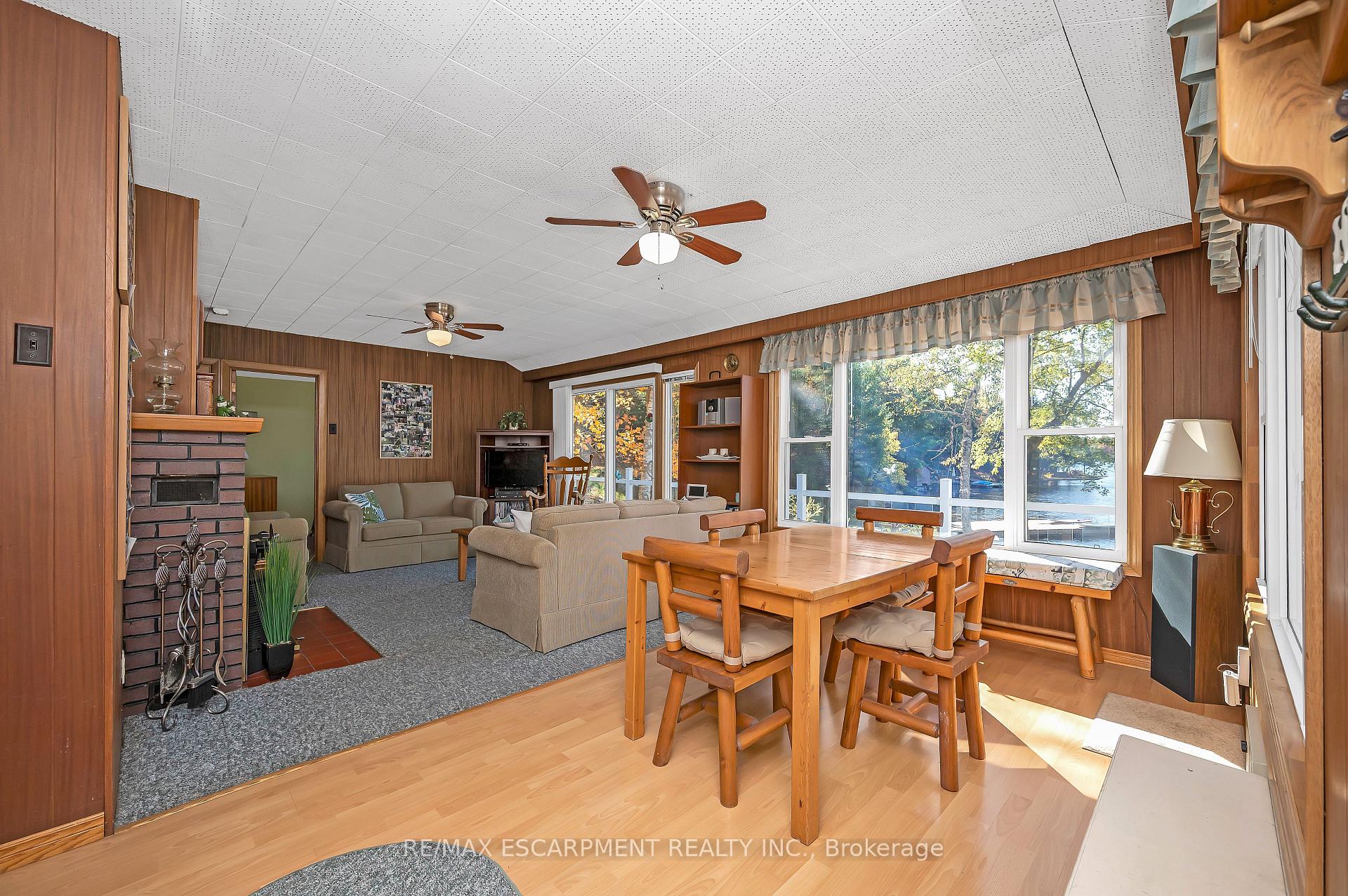 Photo 16 of 1012 Armstrong Road, Gravenhurst, Wood (Gravenhurst) — HOMEH