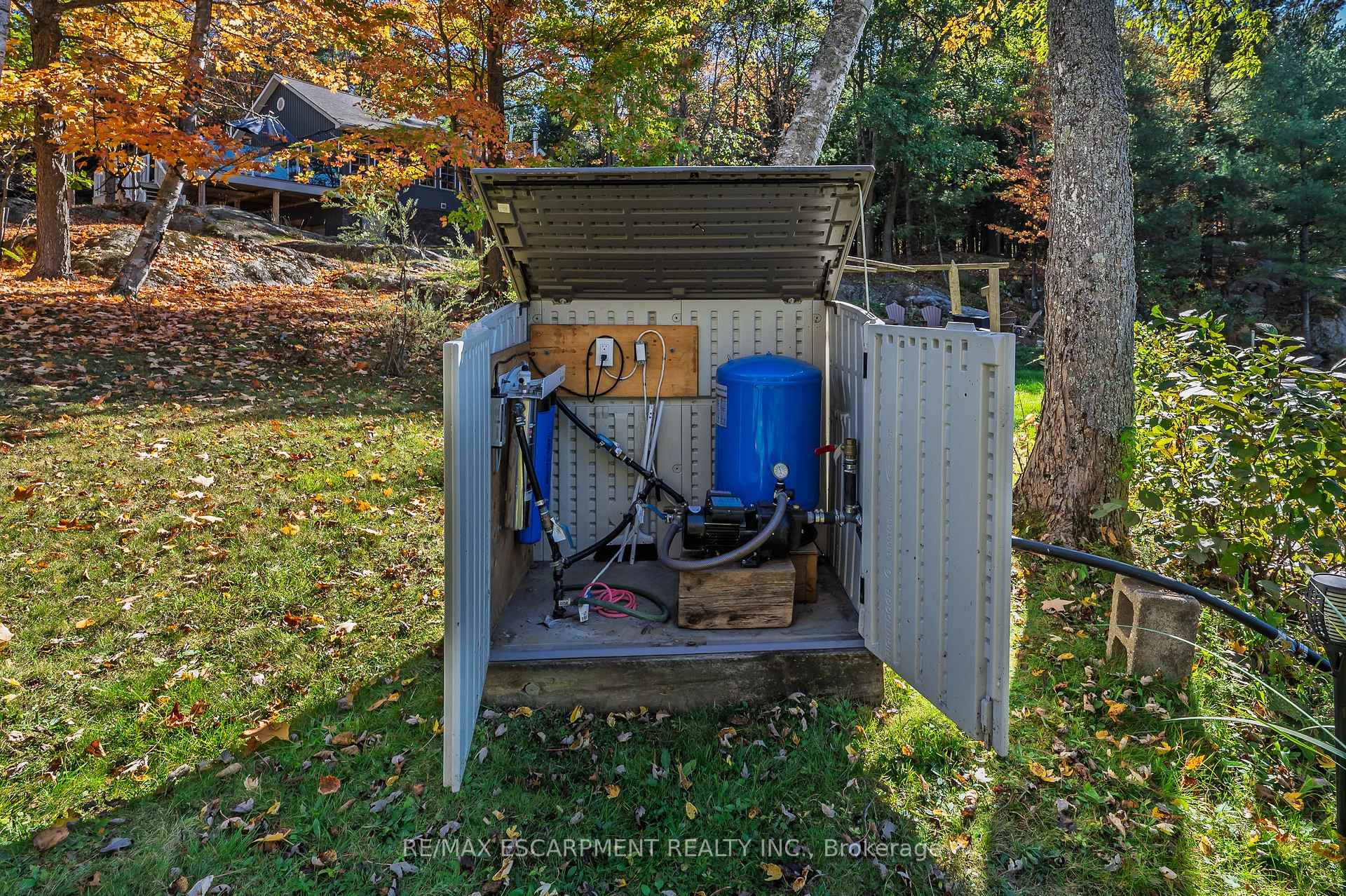 Photo 28 of 1012 Armstrong Road, Gravenhurst, Wood (Gravenhurst) — HOMEH