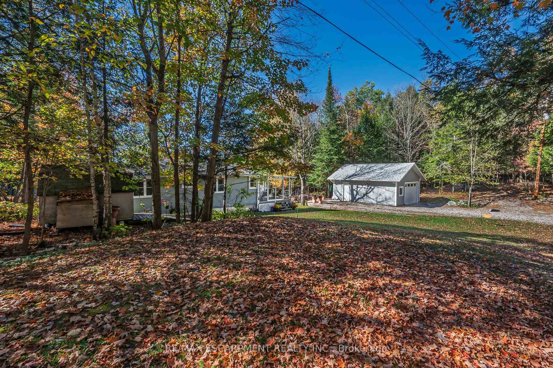 Photo 29 of 1012 Armstrong Road, Gravenhurst, Wood (Gravenhurst) — HOMEH