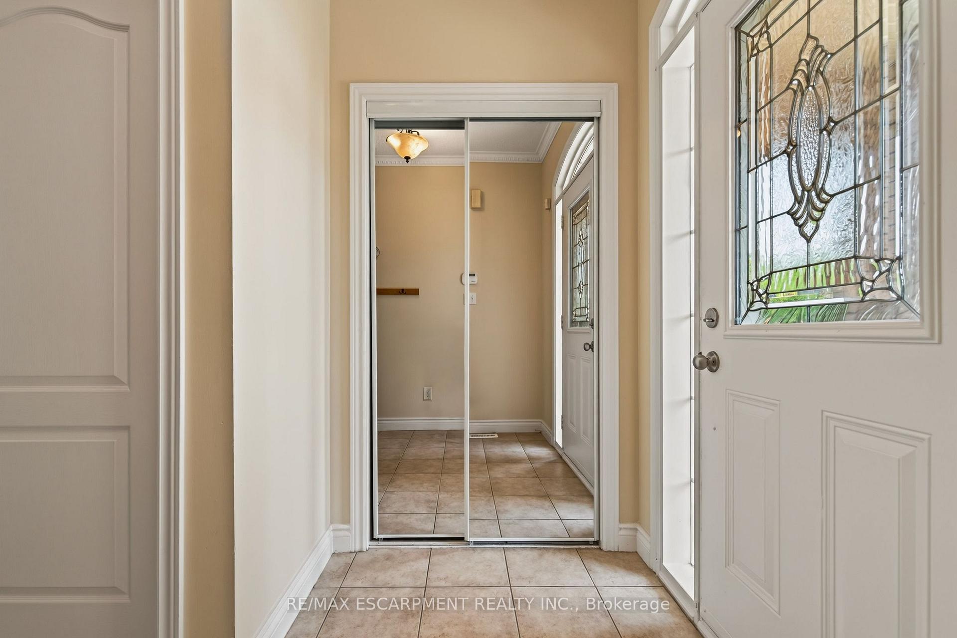 Photo 3 of 1079 Tupper Drive, Milton, Clarke — HOMEH