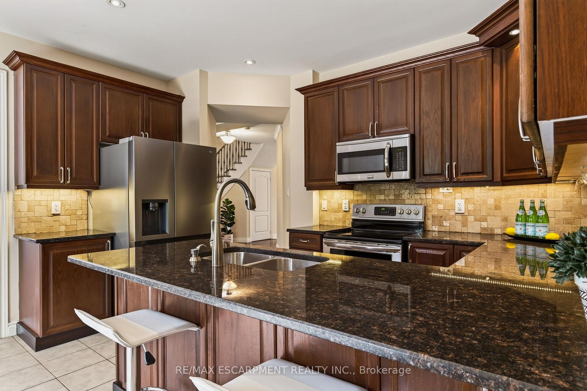 Photo 15 of 1079 Tupper Drive, Milton, Clarke — HOMEH
