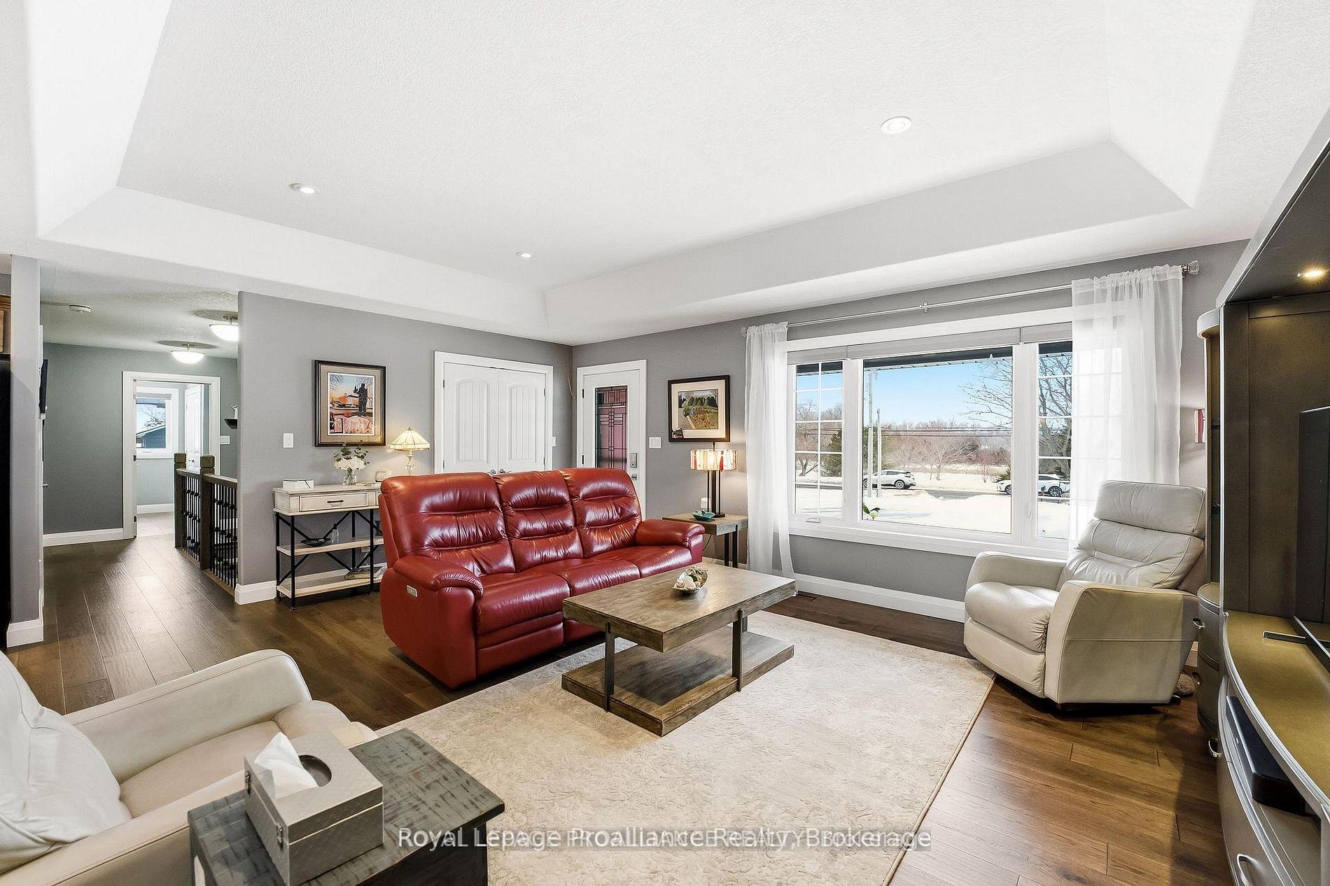 Photo 6 of 3741 County Road 3, Prince Edward County, Ameliasburg Ward — HOMEH