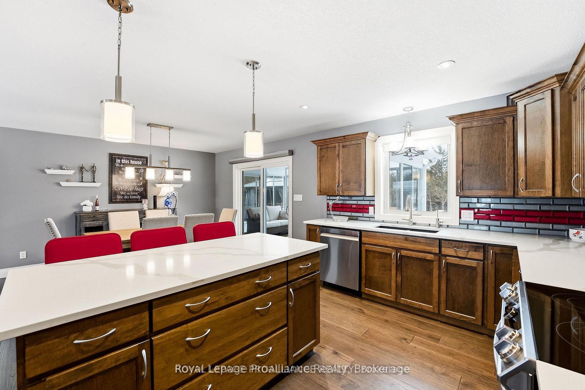 Photo 11 of 3741 County Road 3, Prince Edward County, Ameliasburg Ward — HOMEH