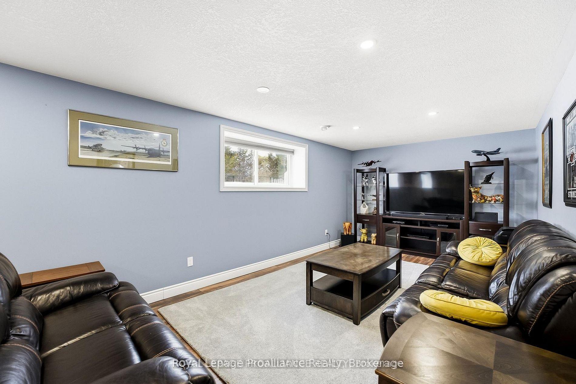 Photo 34 of 3741 County Road 3, Prince Edward County, Ameliasburg Ward — HOMEH