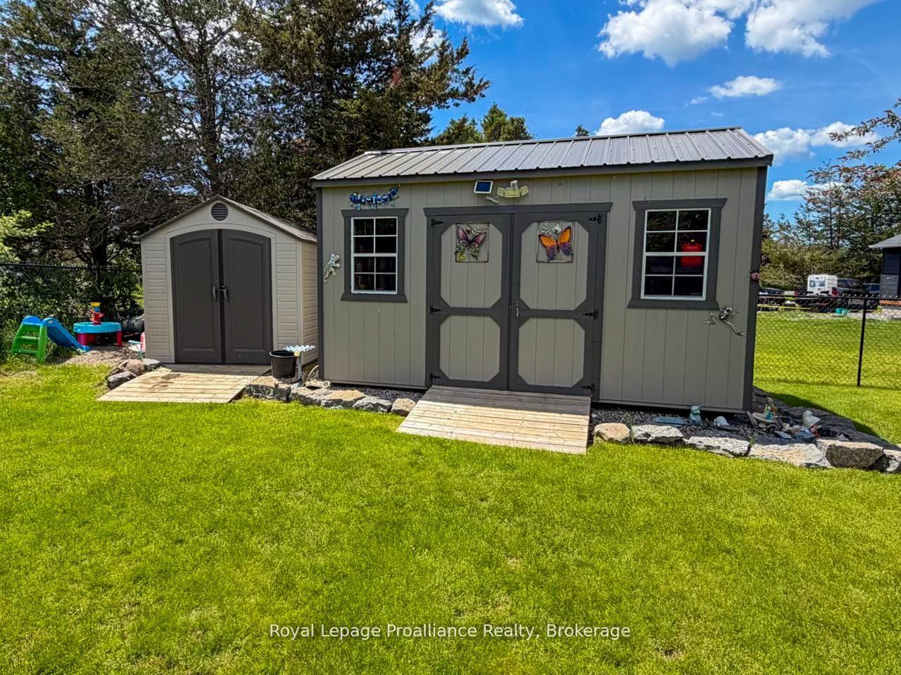 Photo 43 of 3741 County Road 3, Prince Edward County, Ameliasburg Ward — HOMEH