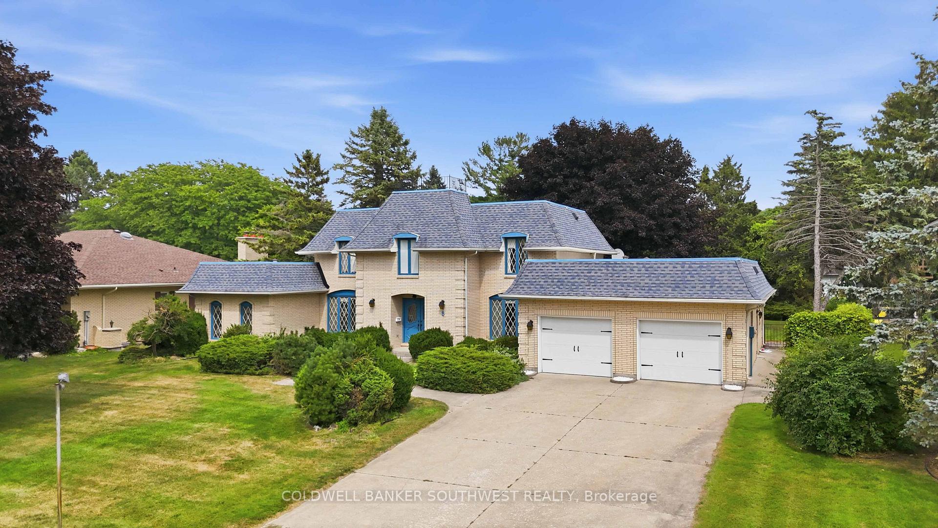 Photo of 8 Crestwood Place