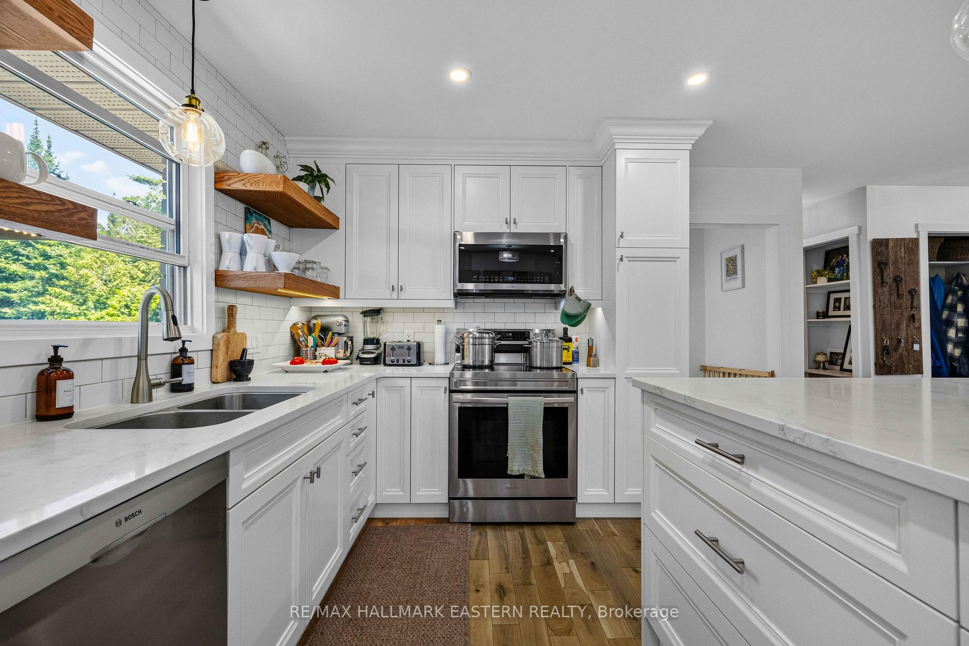 Photo 9 of 2694 County Road 6 E, Douro-Dummer — HOMEH