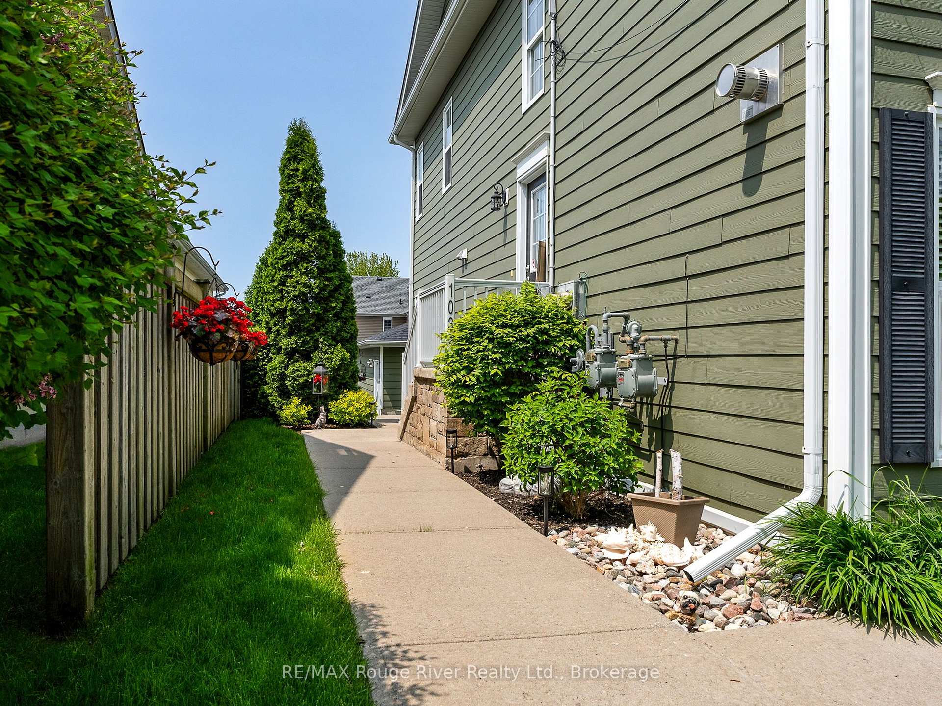 Photo 3 of Unit 103, 845 Smith Road, Cobourg — HOMEH