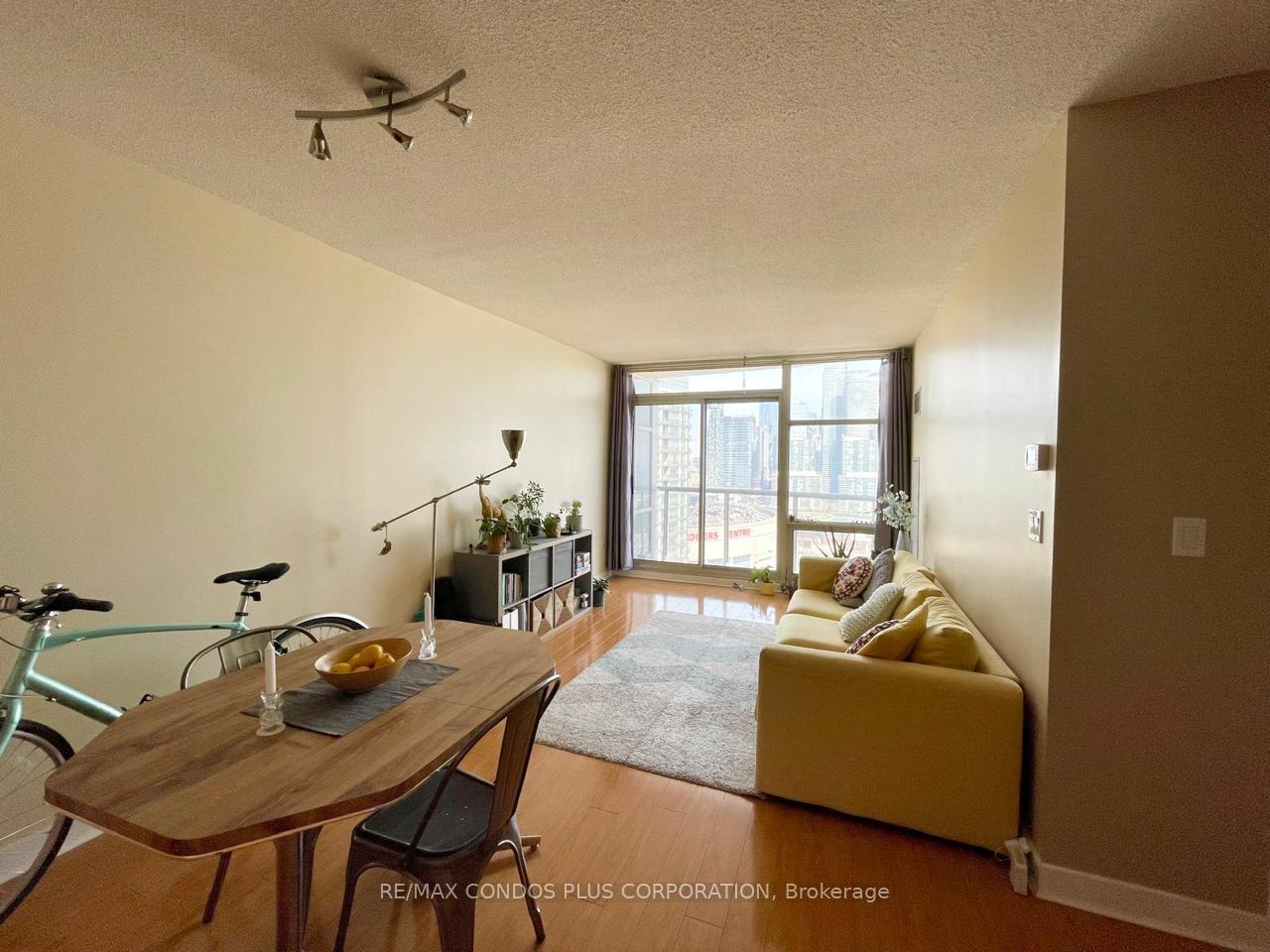 Photo 3 of Unit 2608, 35 Mariner Terrace, Toronto, Waterfront Communities — HOMEH