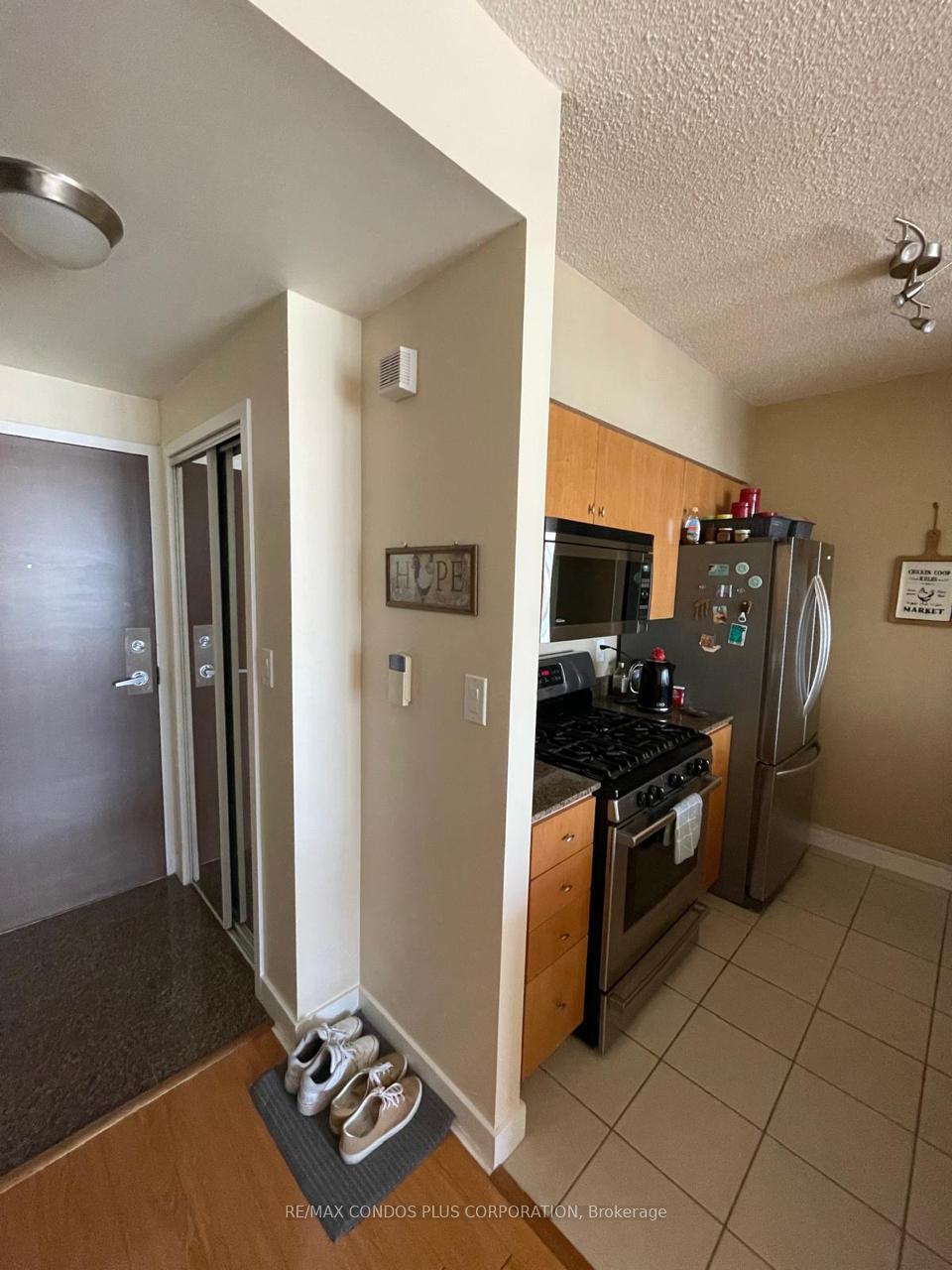 Photo 6 of Unit 2608, 35 Mariner Terrace, Toronto, Waterfront Communities — HOMEH