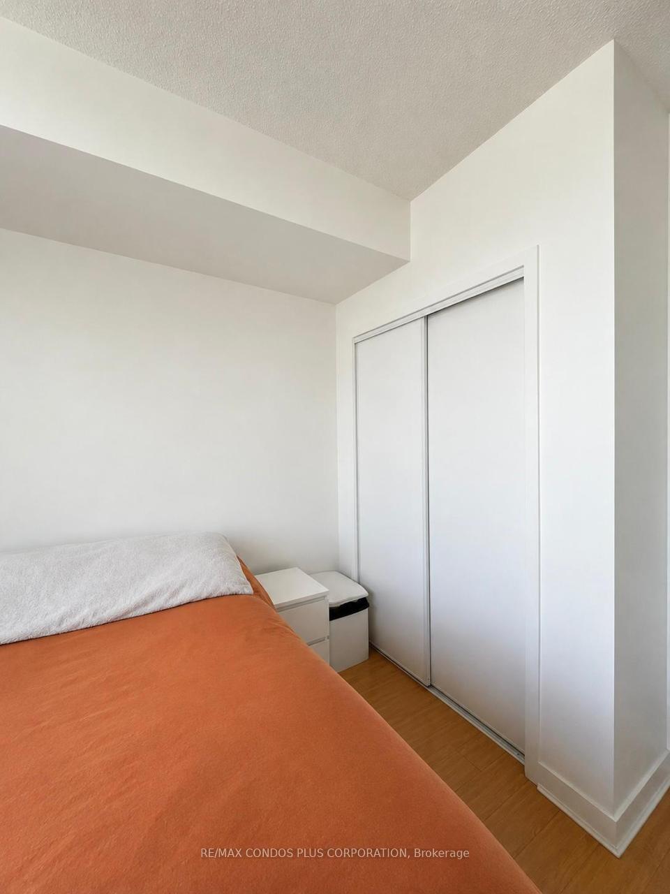 Photo 8 of Unit 2608, 35 Mariner Terrace, Toronto, Waterfront Communities — HOMEH