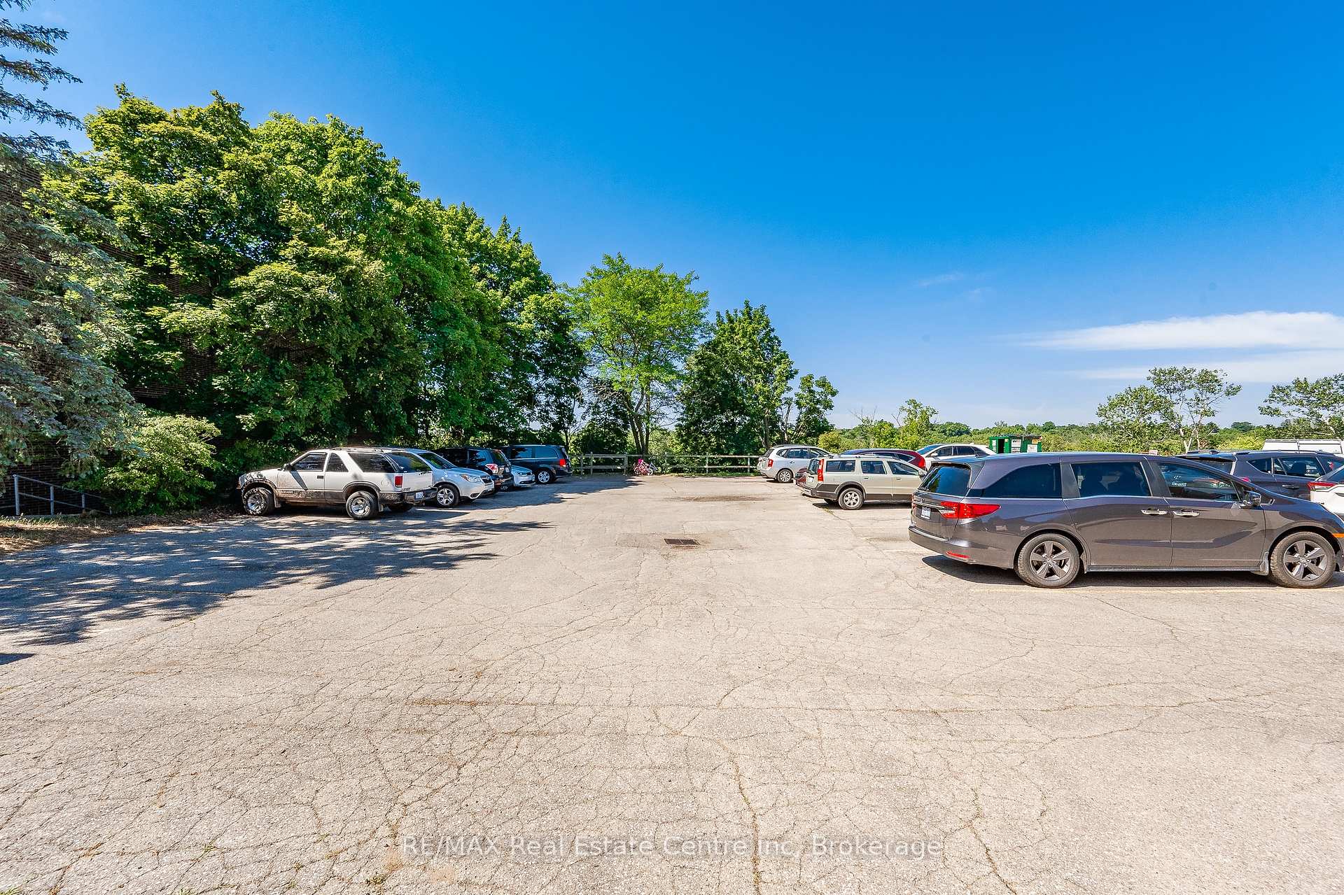 Photo 15 of Unit 102, 57 Conroy Crescent, Guelph, Dovercliffe Park/Old University — HOMEH