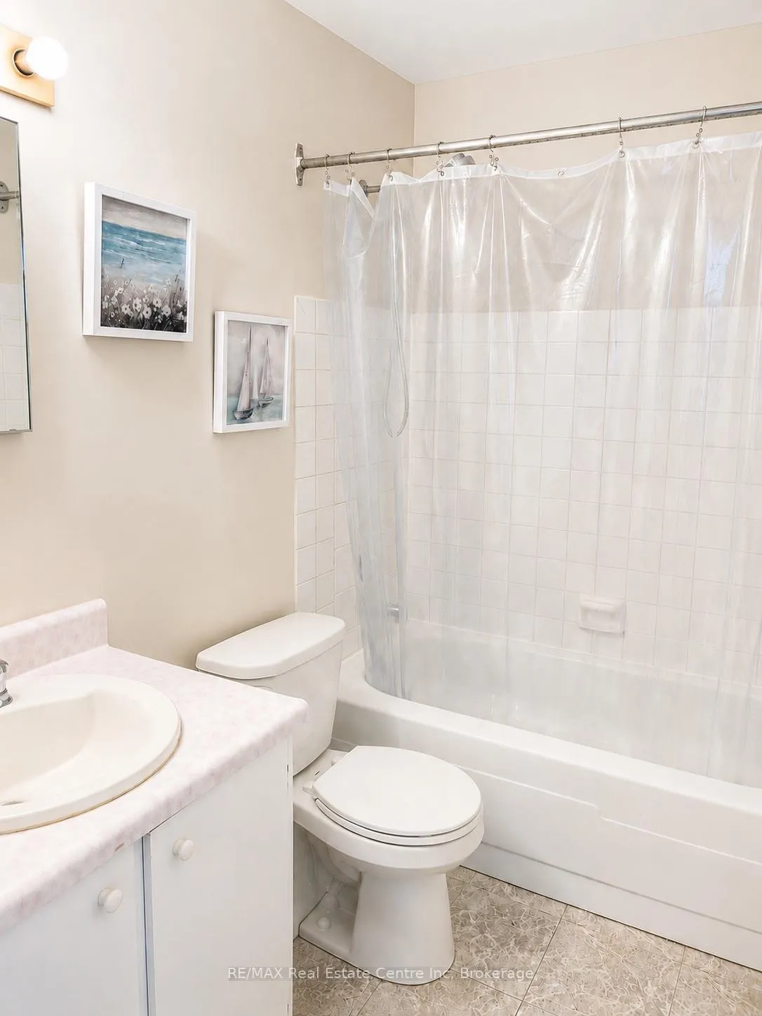 Photo 14 of Unit 102, 57 Conroy Crescent, Guelph, Dovercliffe Park/Old University — HOMEH