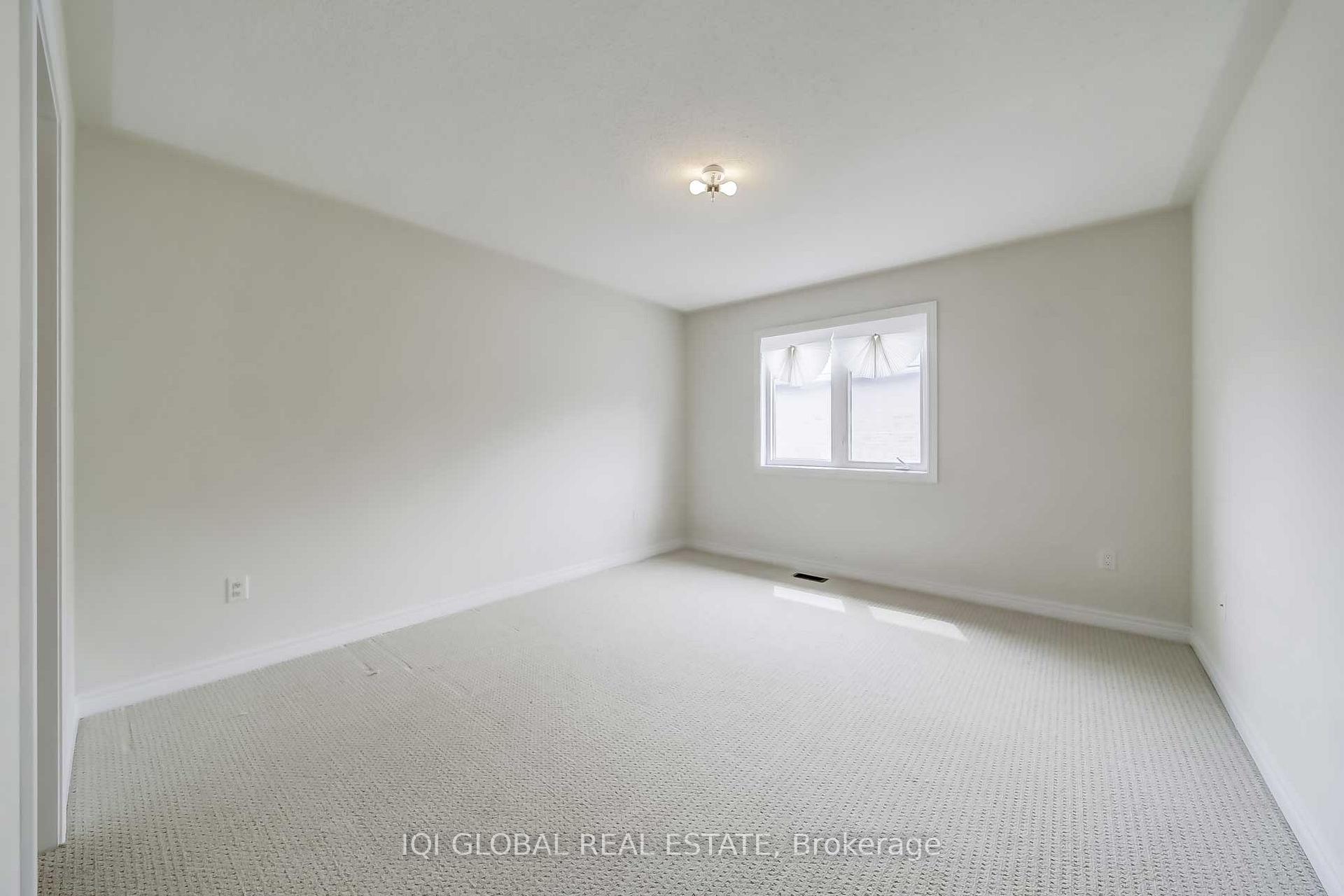 Photo 22 of 2 Bowkett Drive, Richmond Hill, Jefferson — HOMEH