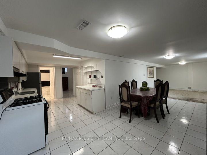 Photo 3 of Unit BSMT, 45 Jimston Drive, Markham, Milliken Mills East — HOMEH