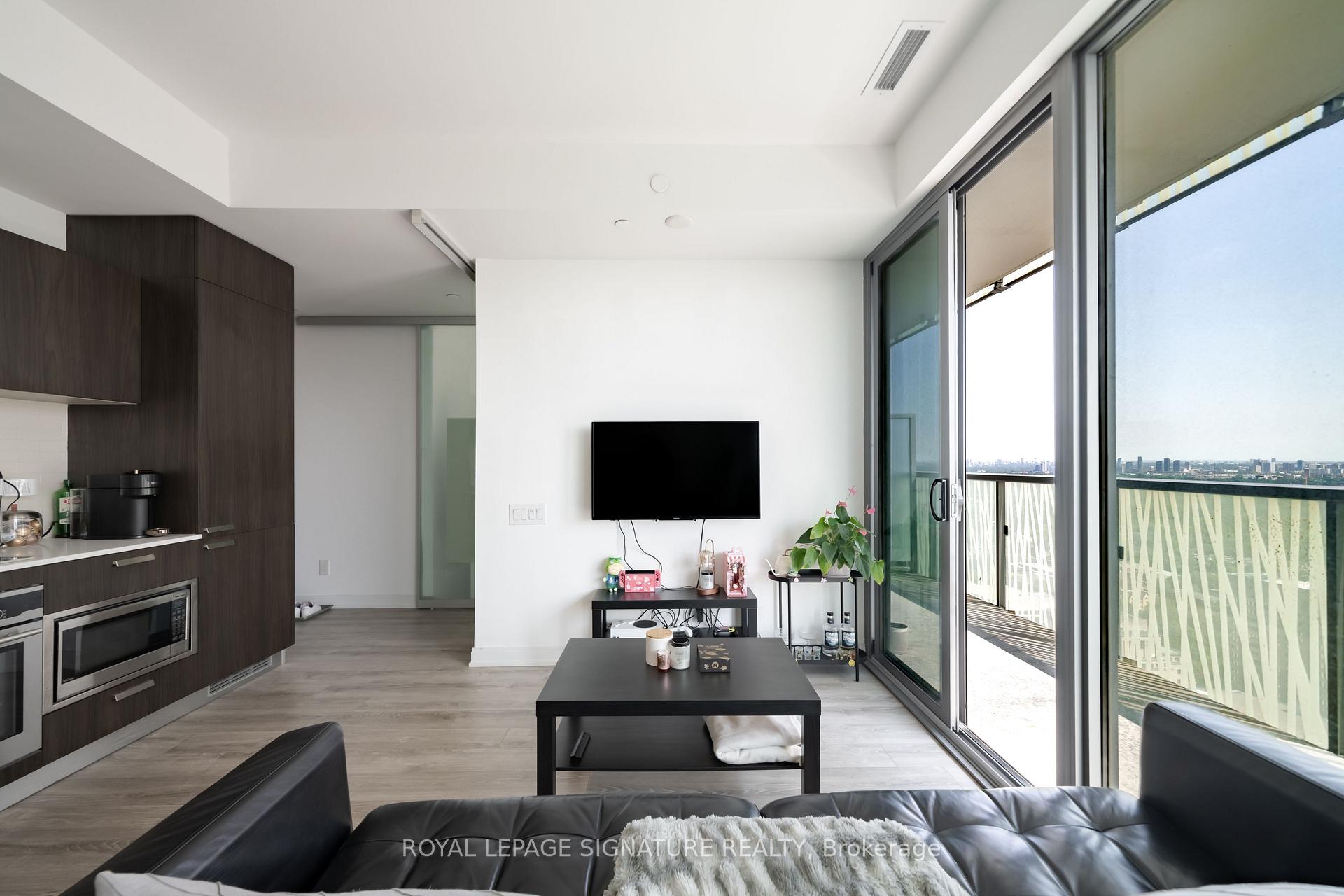 Photo 4 of Unit 4113, 50 Charles Street E, Toronto, Church-Yonge Corridor — HOMEH