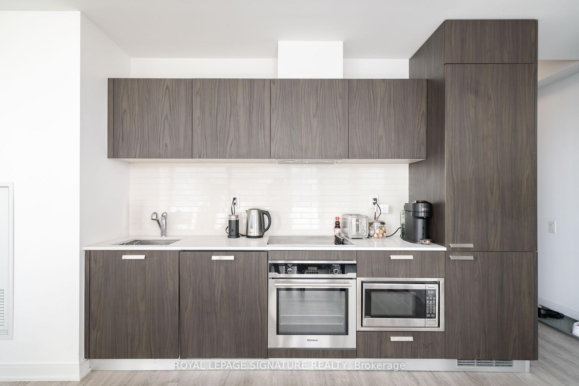 Photo 6 of Unit 4113, 50 Charles Street E, Toronto, Church-Yonge Corridor — HOMEH