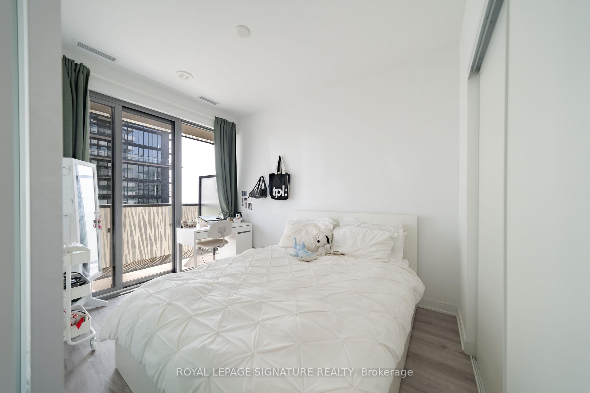 Photo 7 of Unit 4113, 50 Charles Street E, Toronto, Church-Yonge Corridor — HOMEH