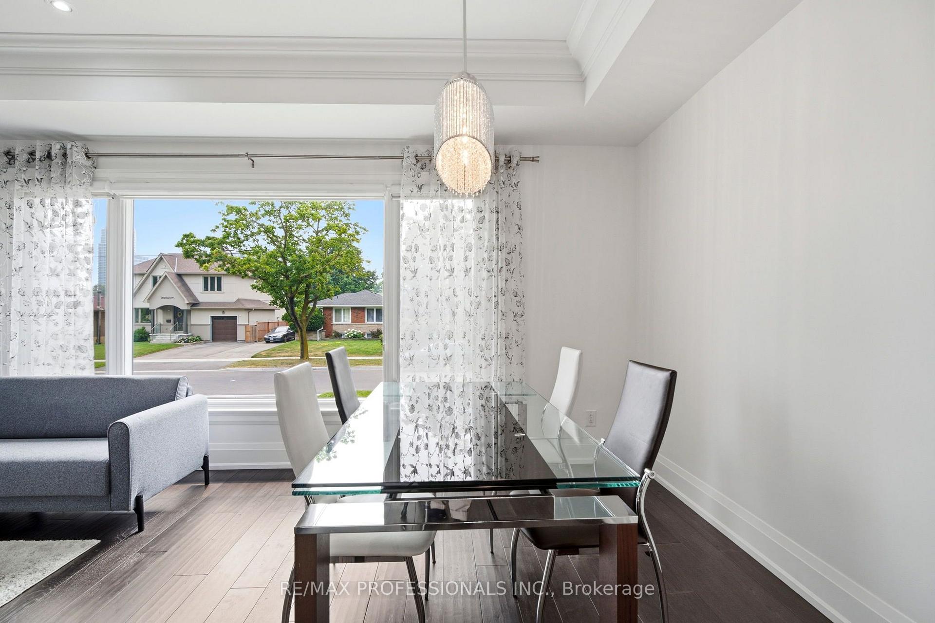 Photo 11 of 77 Cronin Drive, Etobicoke, Islington-City Centre West — HOMEH